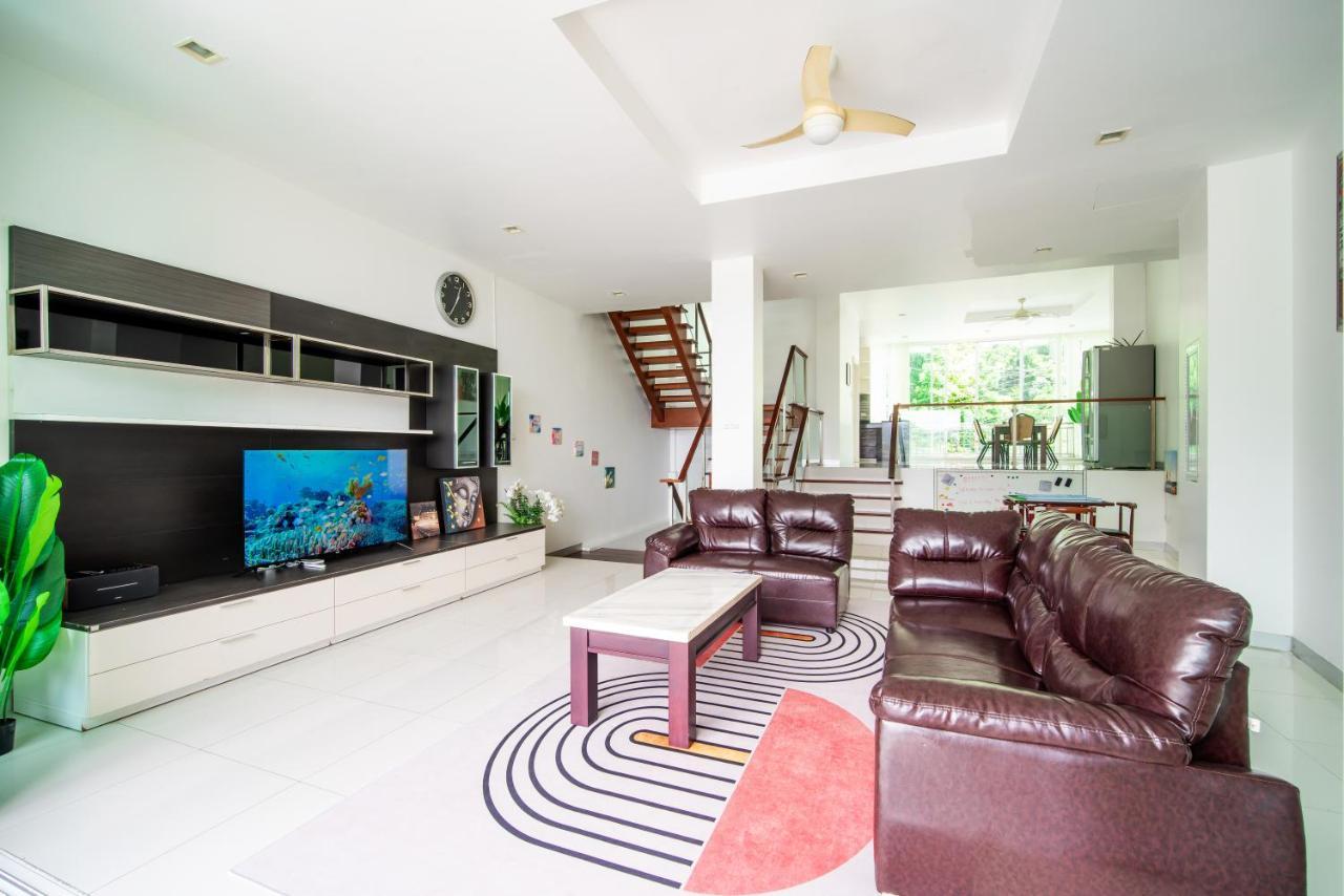 Villa2：四卧泳池别墅/两个海景房/近班赞酒吧街 Villa Patong