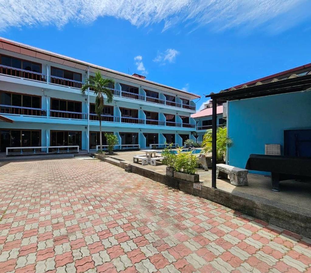 Hotel Cozy Nanai Patong