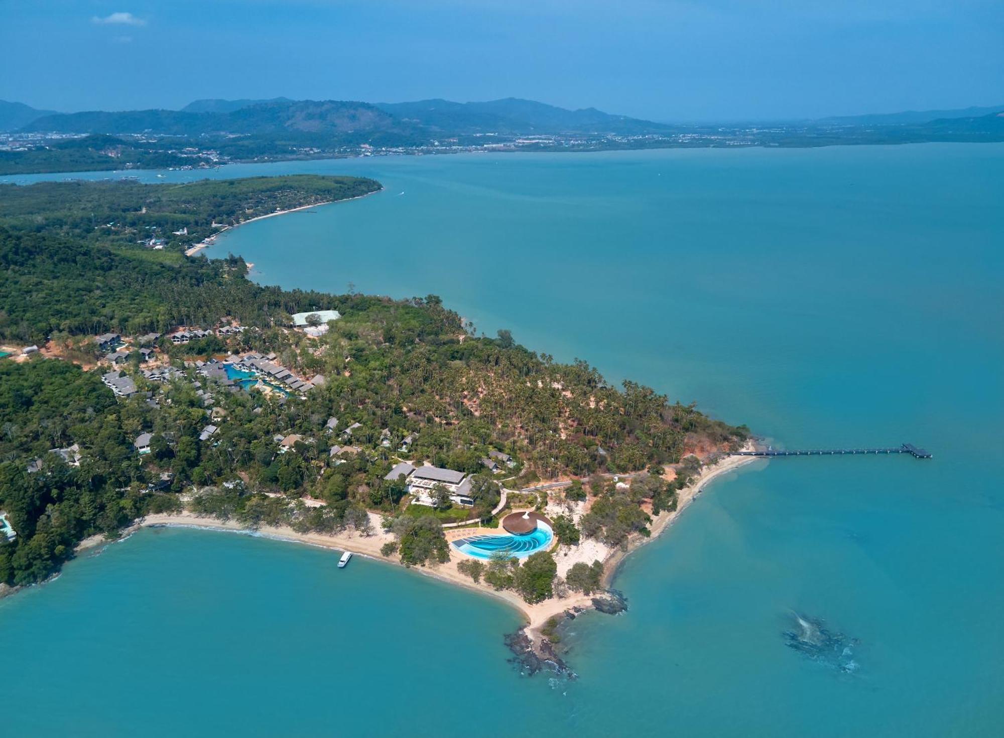 Island Escape Burasari Resort