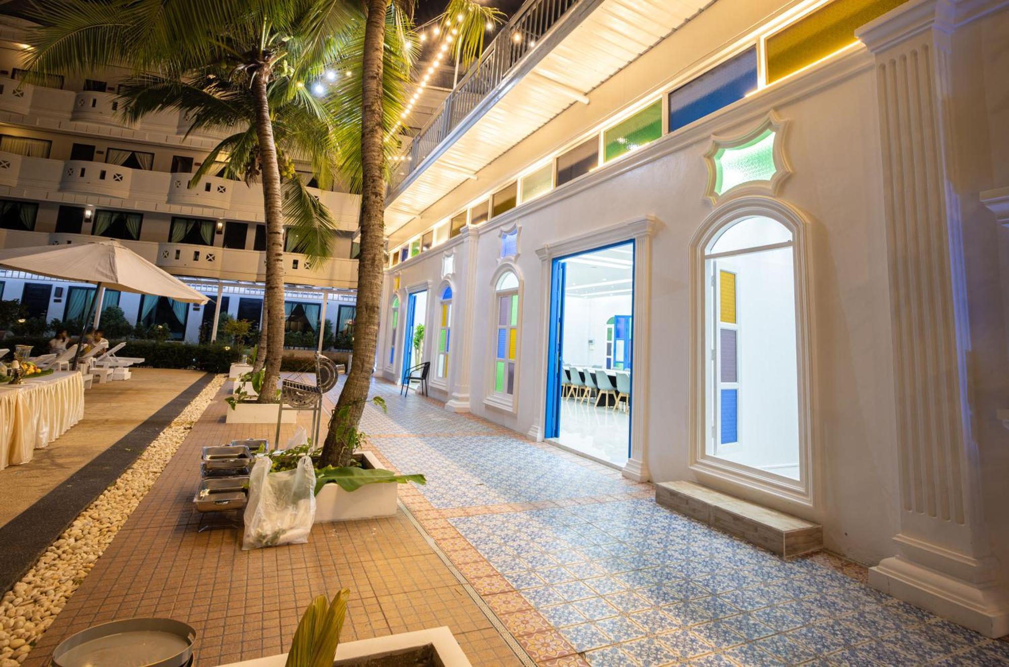 Hotel Blue Carina Phuket