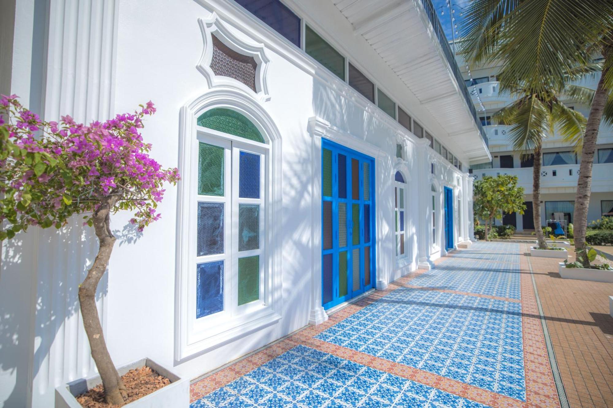 Blue Carina Phuket