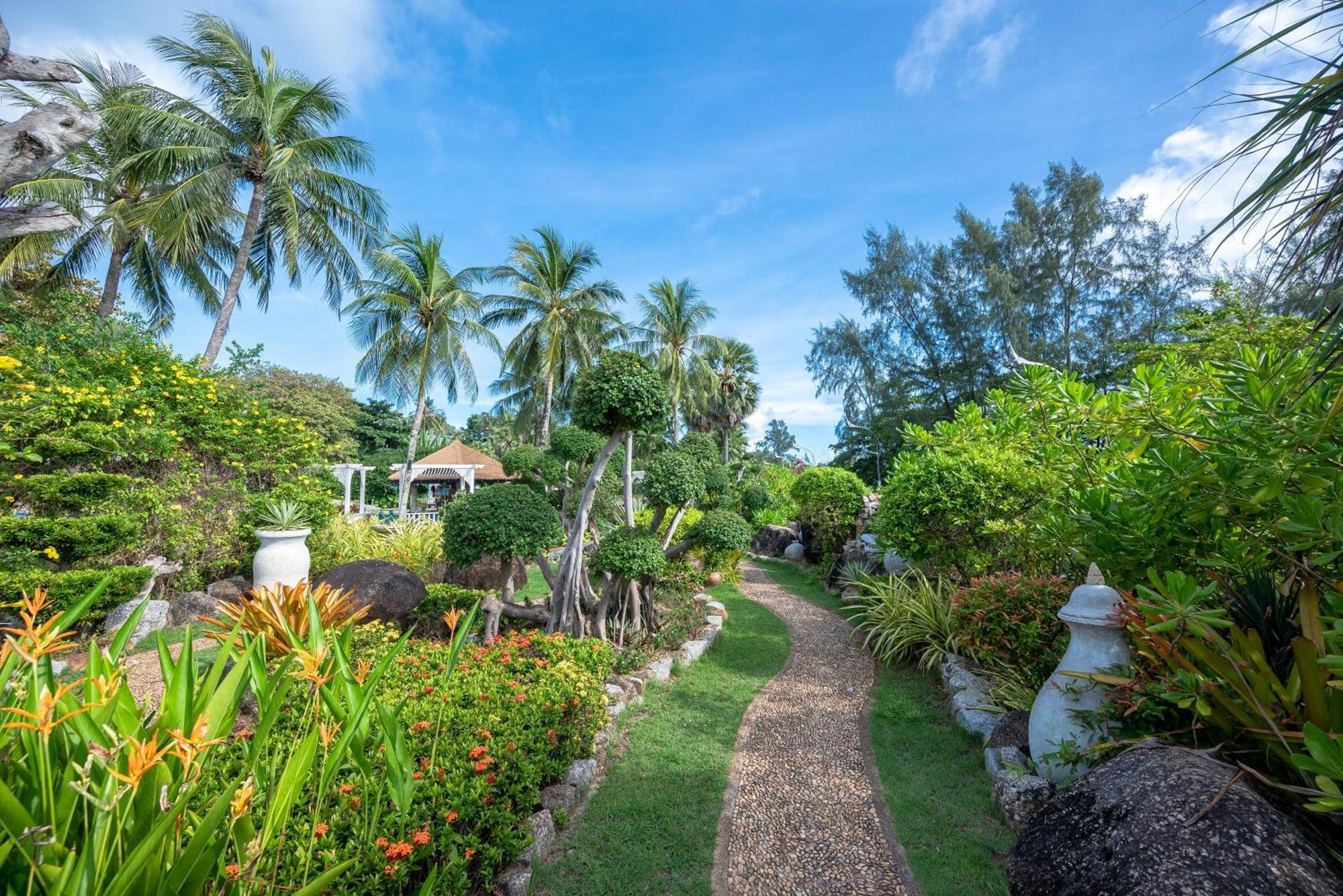 Thavorn Palm Phuket 5*