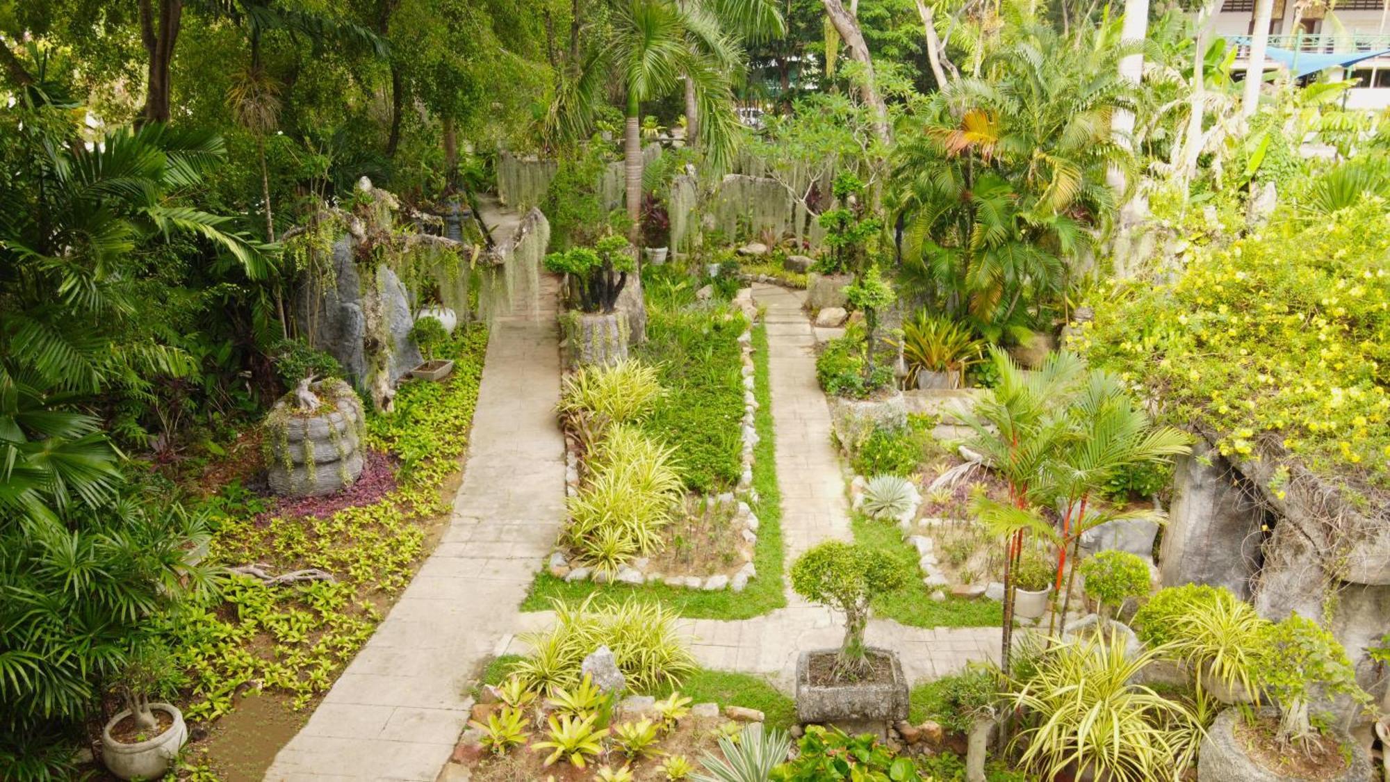 Thavorn Palm Phuket