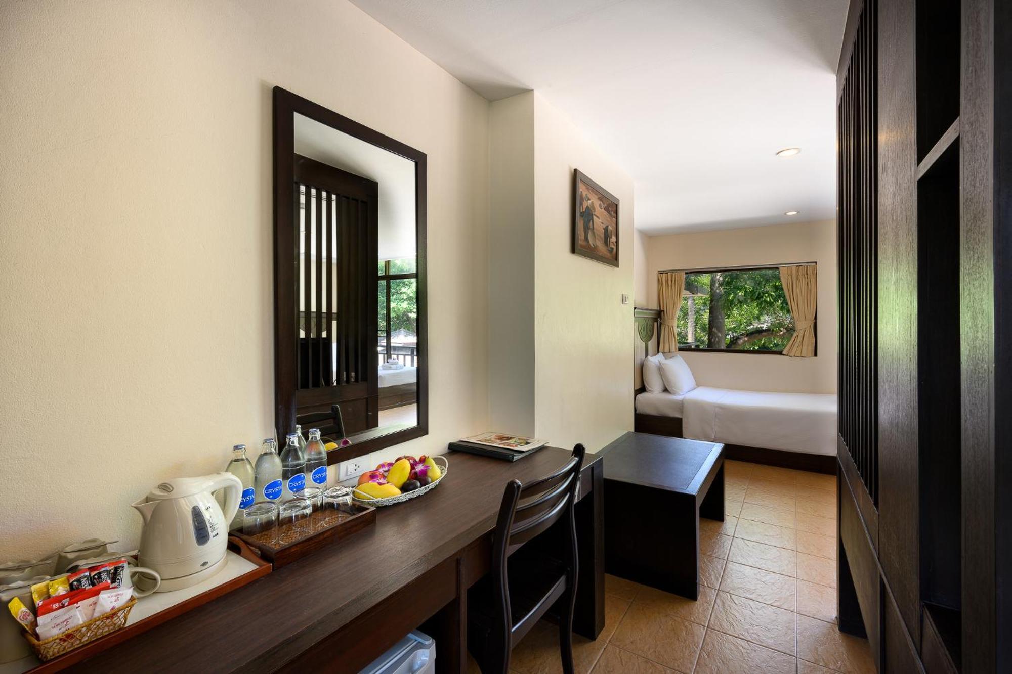 - Sha Extra Hotel Patong