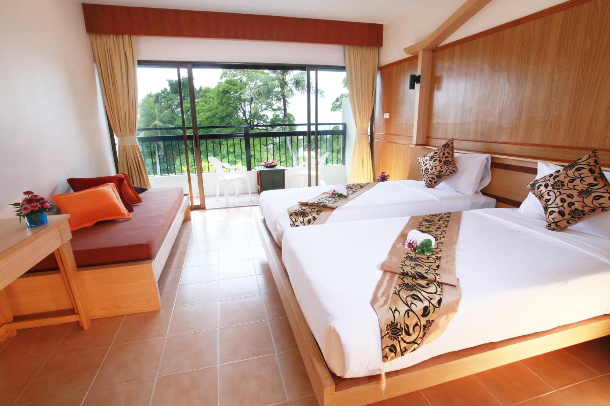 - Sha Extra Hotel 4*
