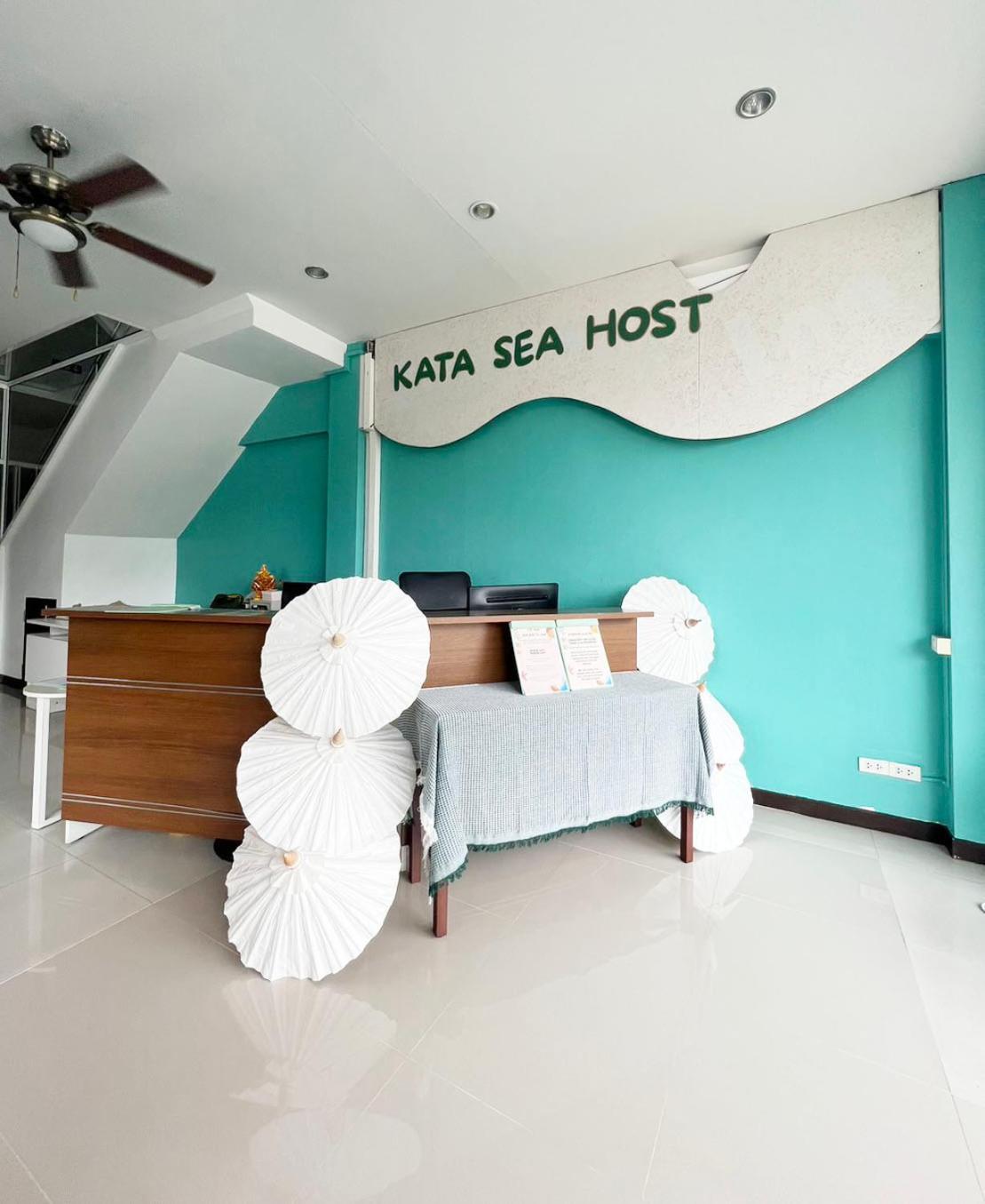 Inn Kata Sea Host