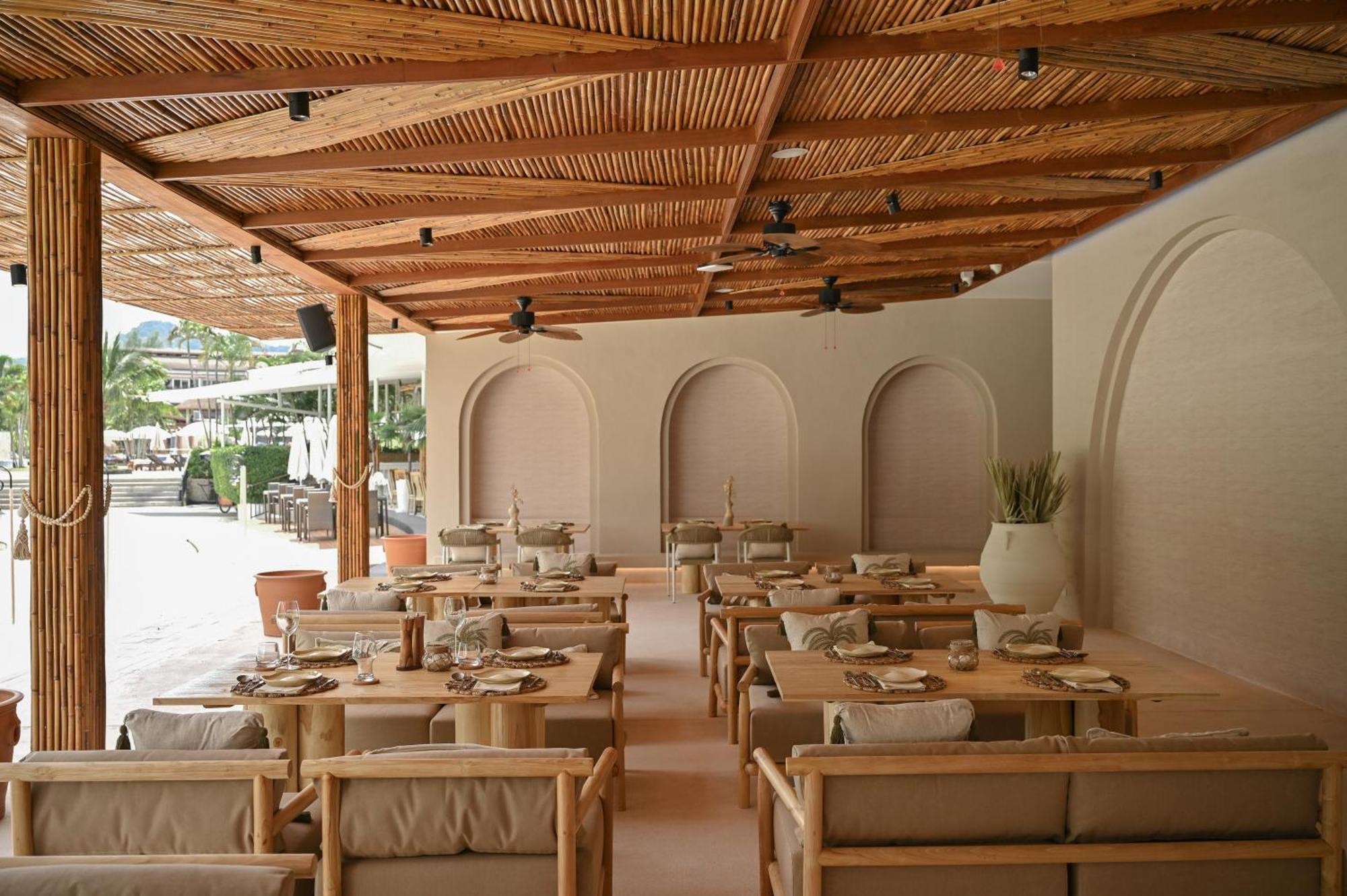 Arinara Phuket - Sha Extra Resort 4*
