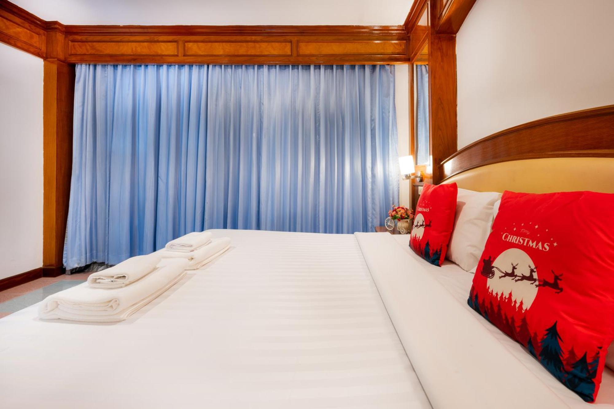 Inn Lamai 2*