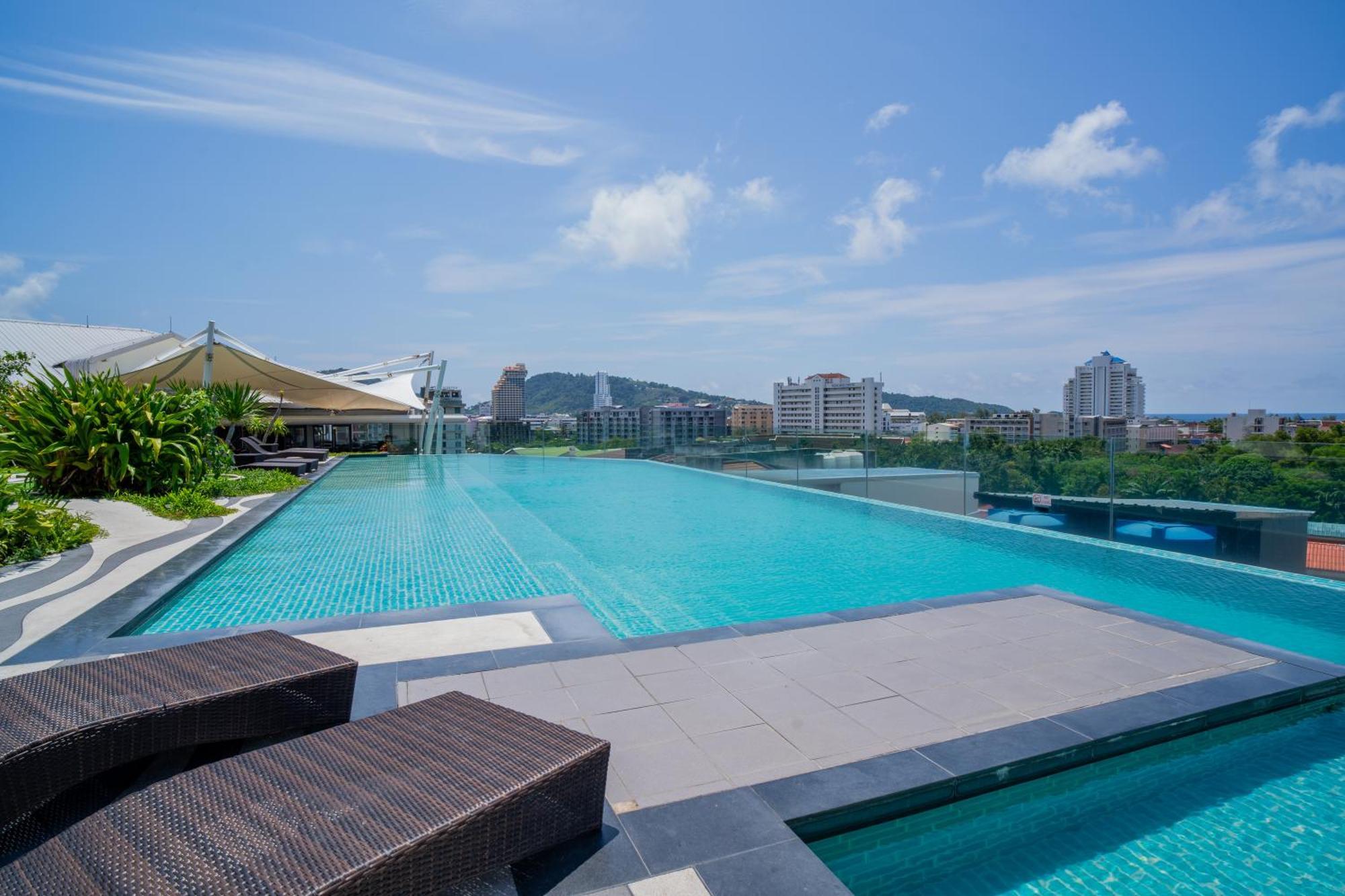Journeyhub Phuket Hotel 4*