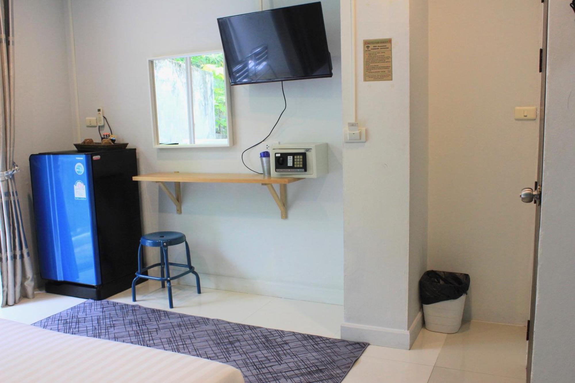 Inn Kata Sea Host 2*