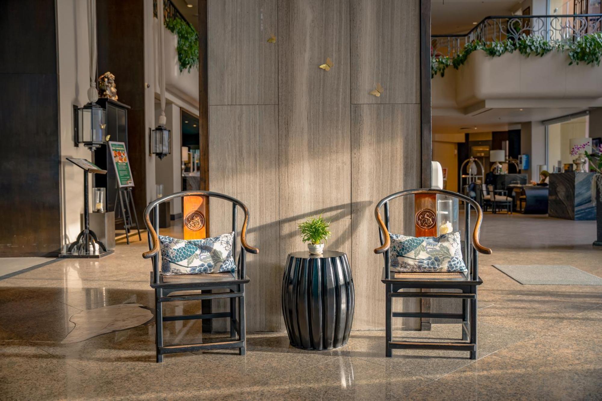 The Royal Paradise & - Sha Extra Hotel 4*
