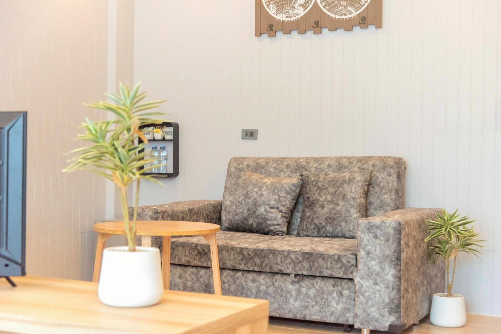 Oneloft Hotel