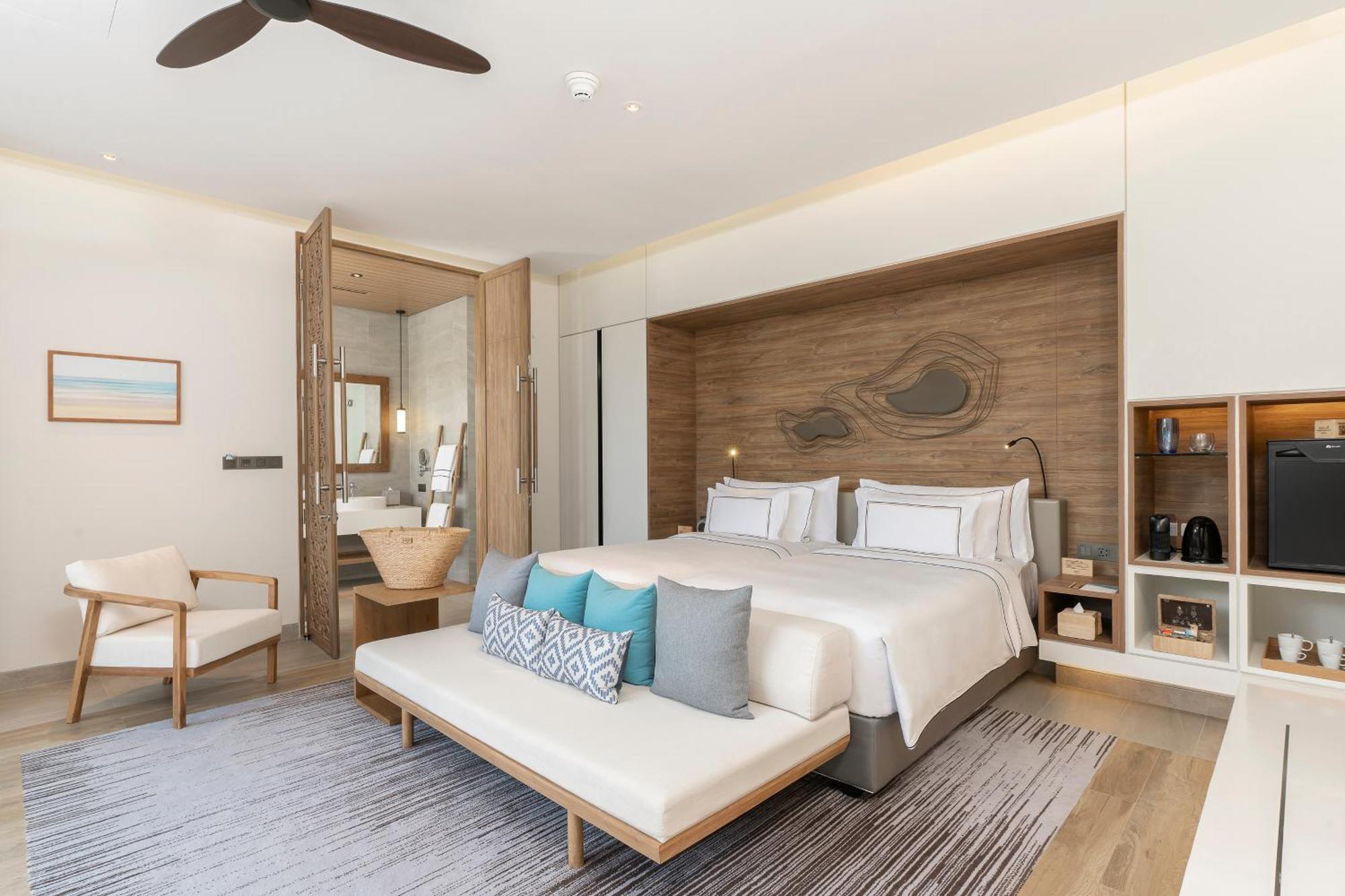 Melia Phuket Hotel 5*