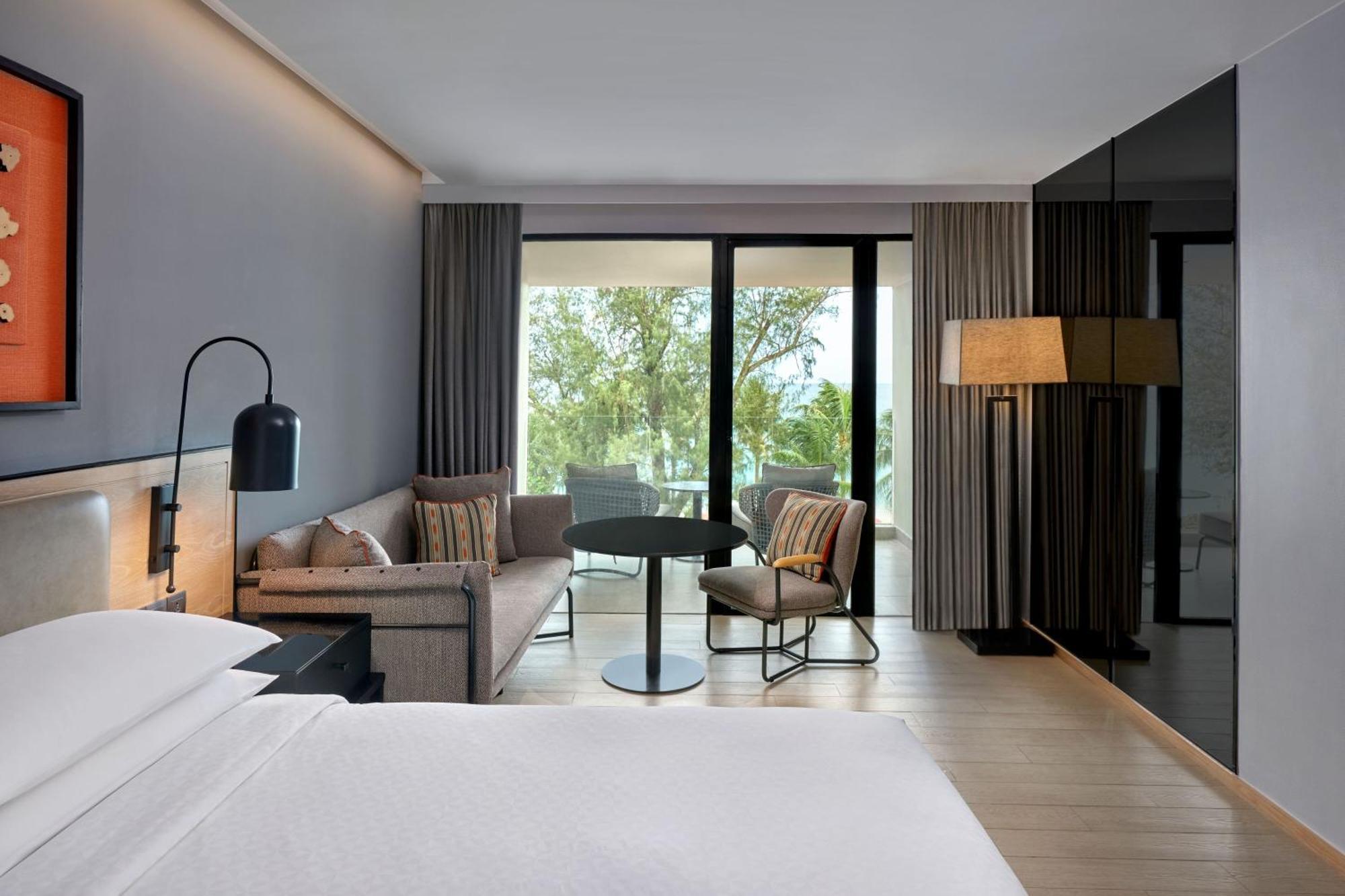 Four Points By Sheraton Phuket 4* Patong