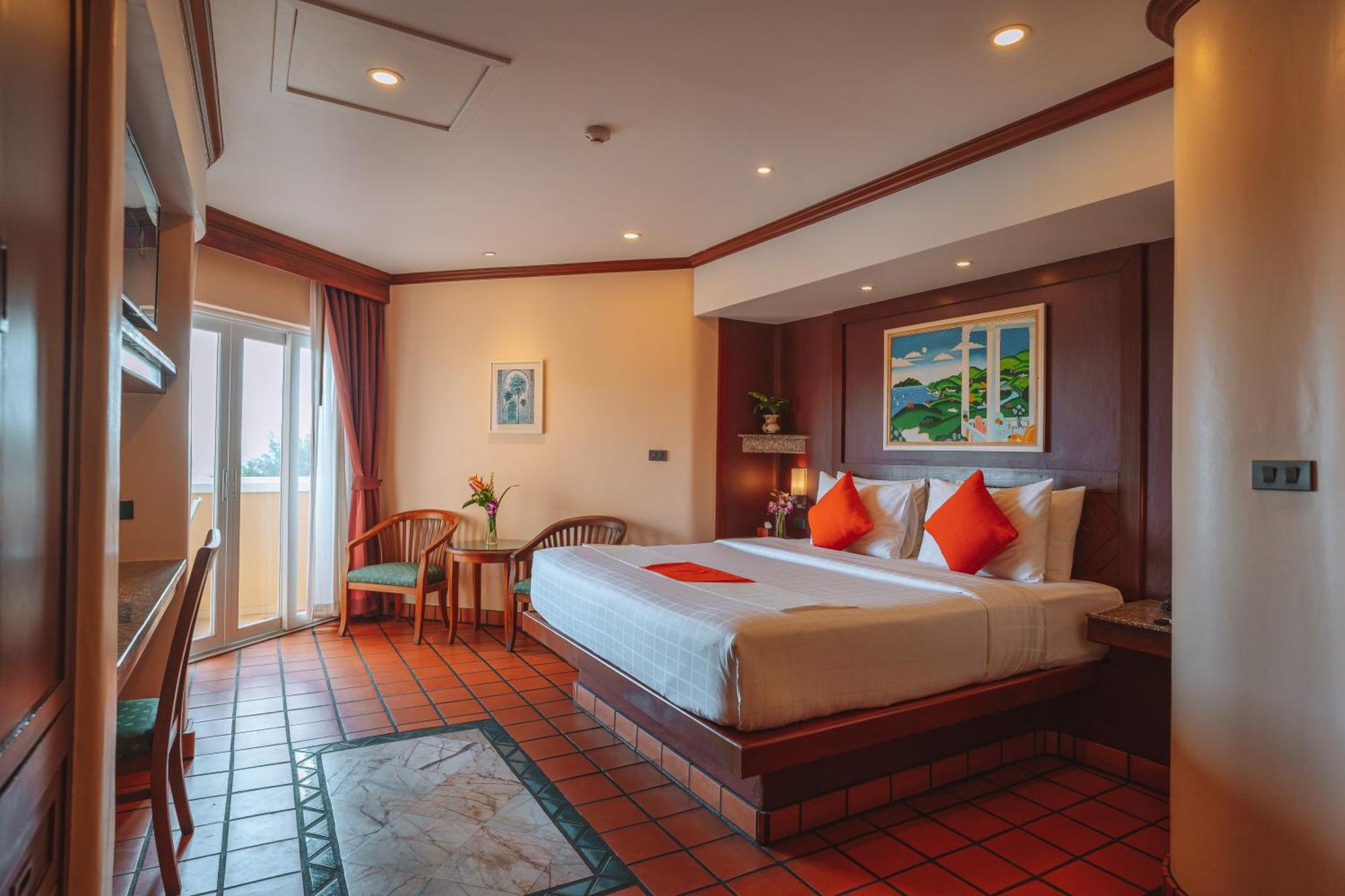 Pacific Club Karon