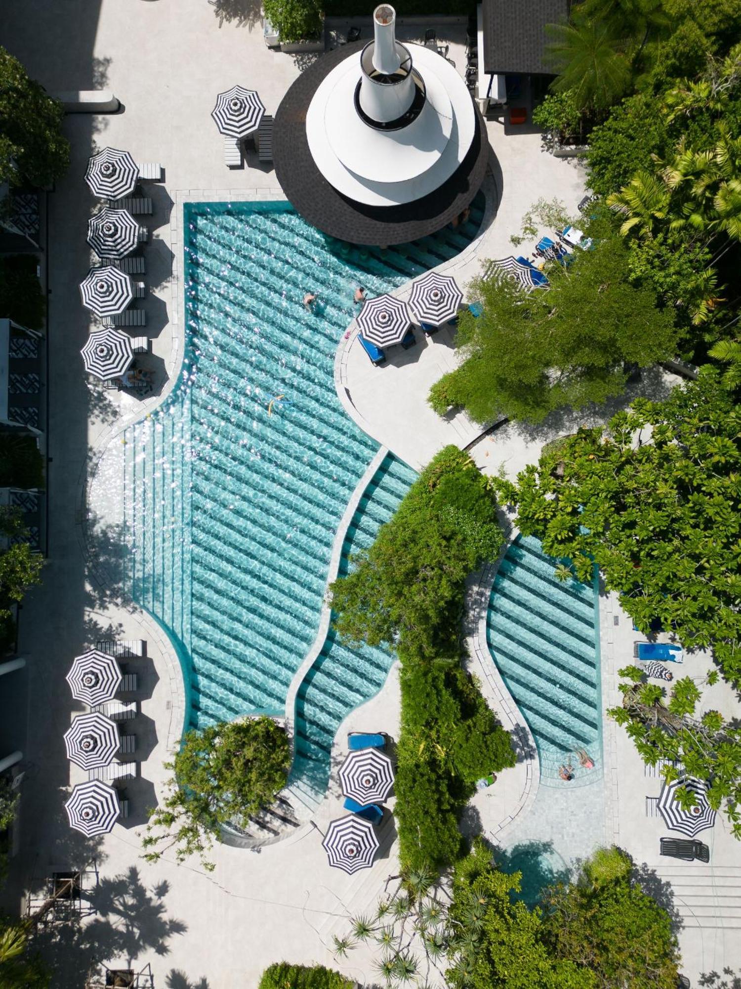 Hotel The Royal Paradise & - Sha Extra 4*