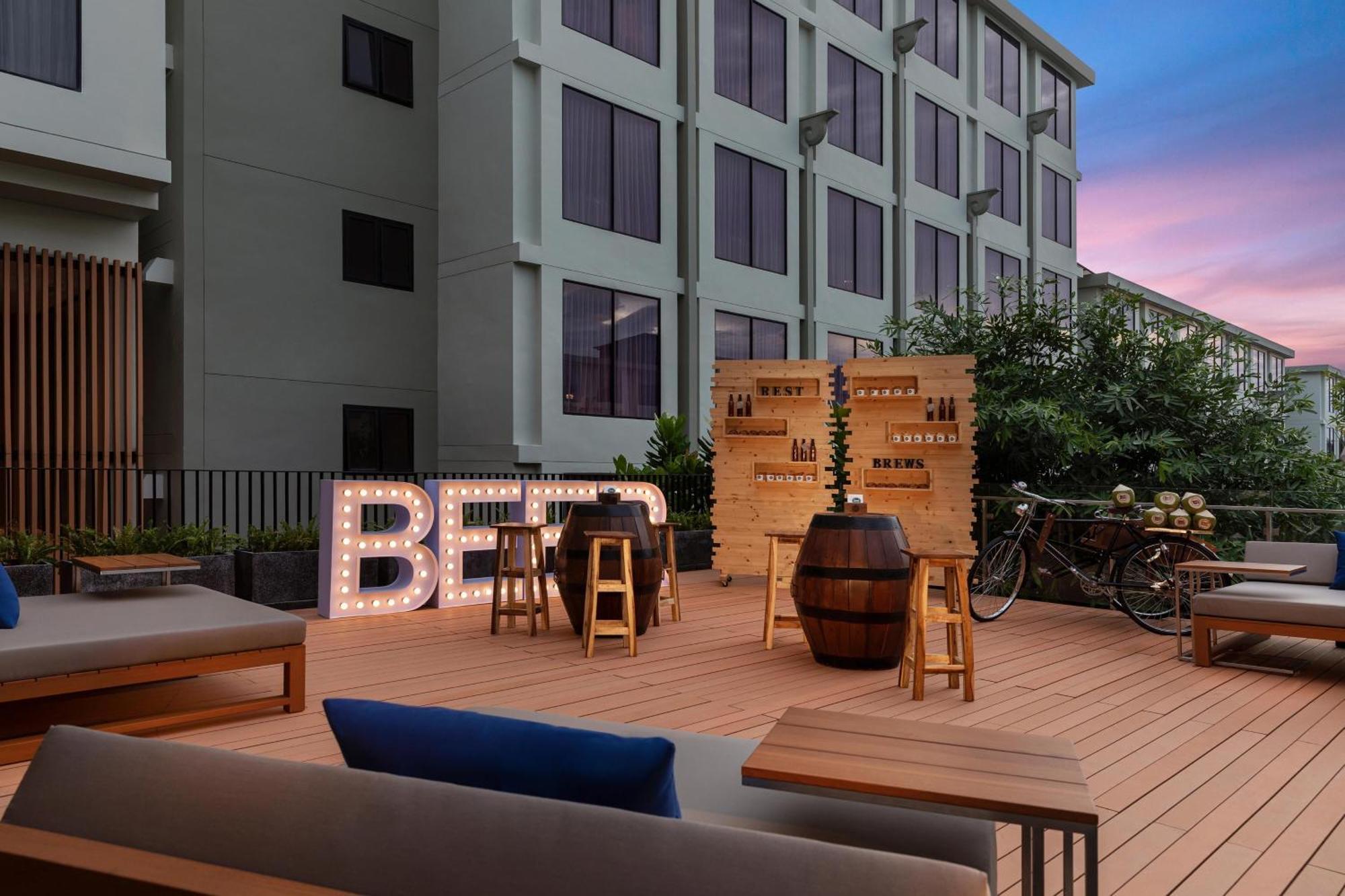 Hotel Four Points By Sheraton Phuket 4*
