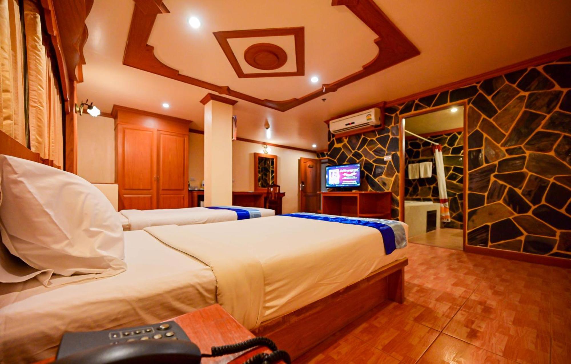 Hotel Complex 3*