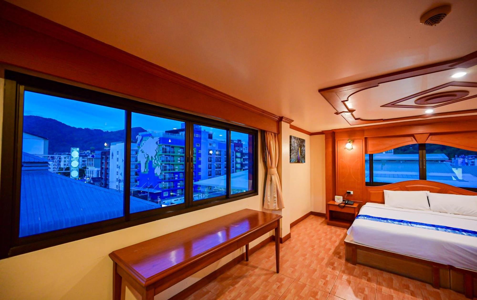 Hotel Complex Patong