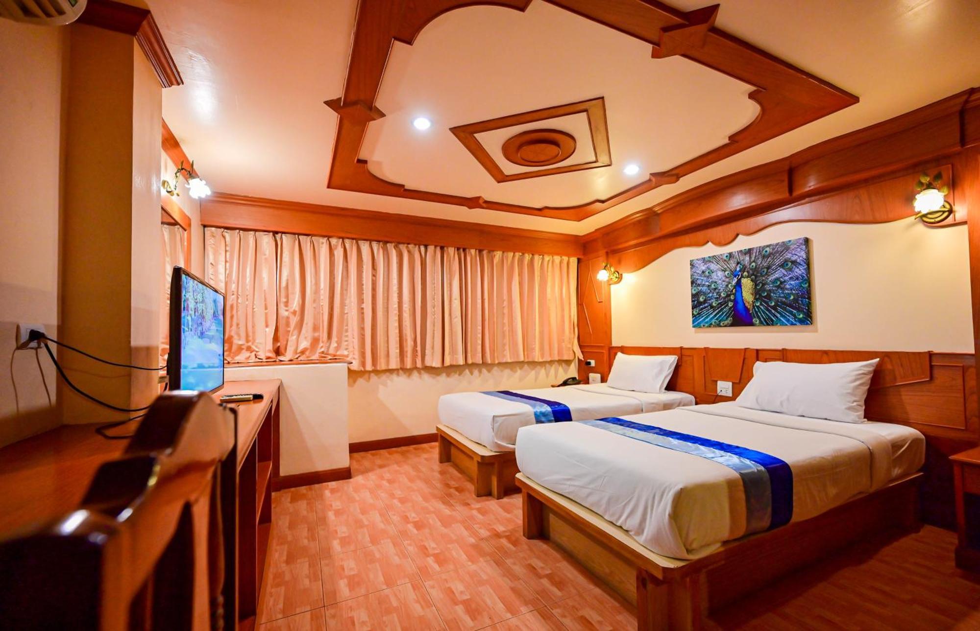 Complex 3* Patong