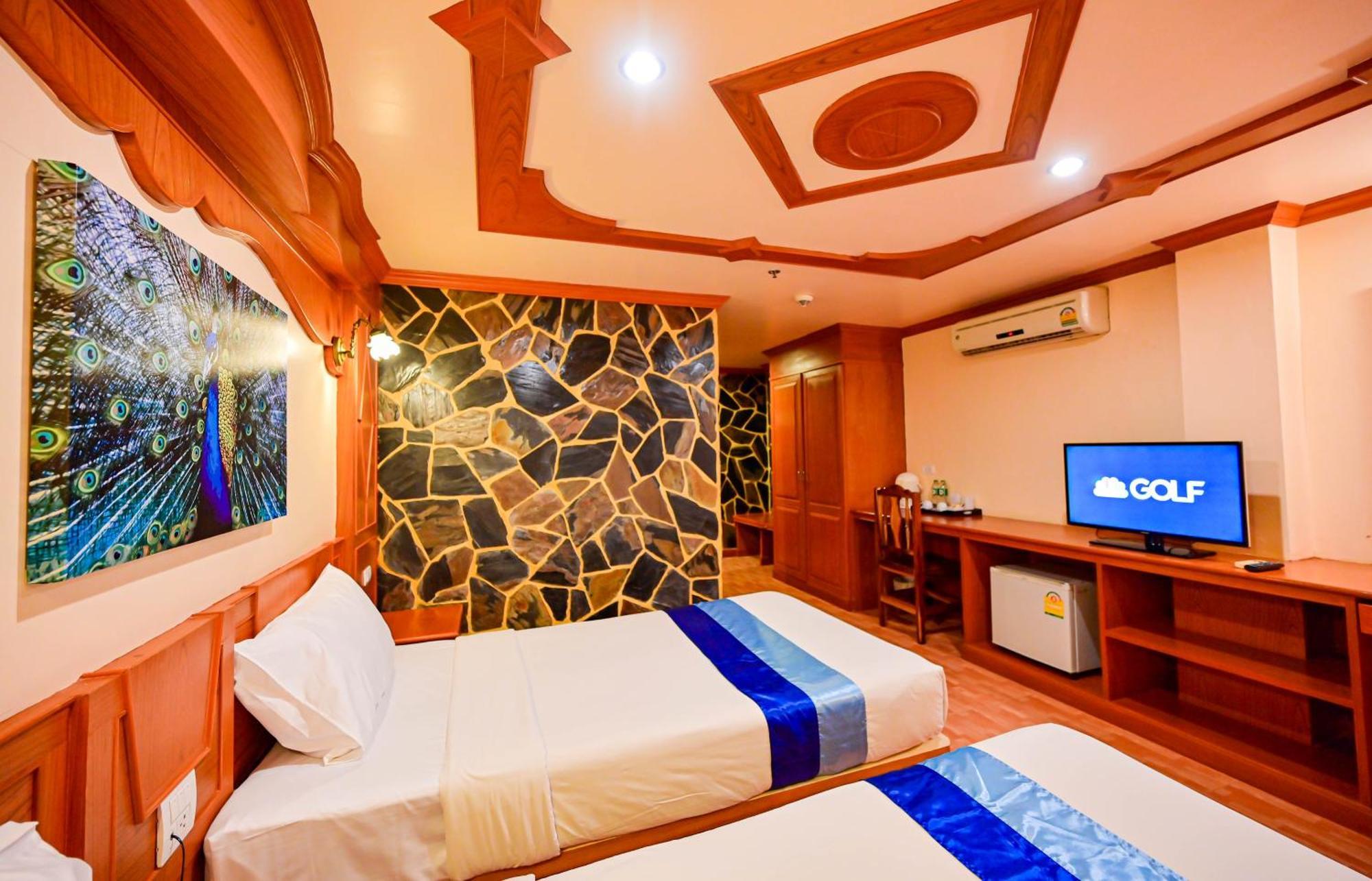 Complex 3* Patong