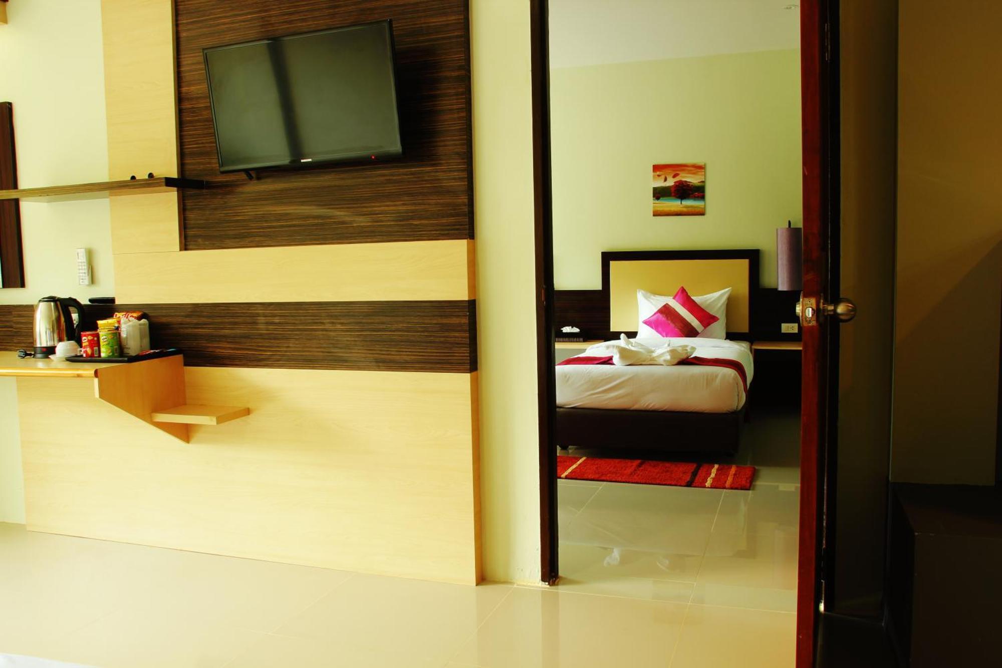 Hotel Am Surin Place - Sha Extra Phuket