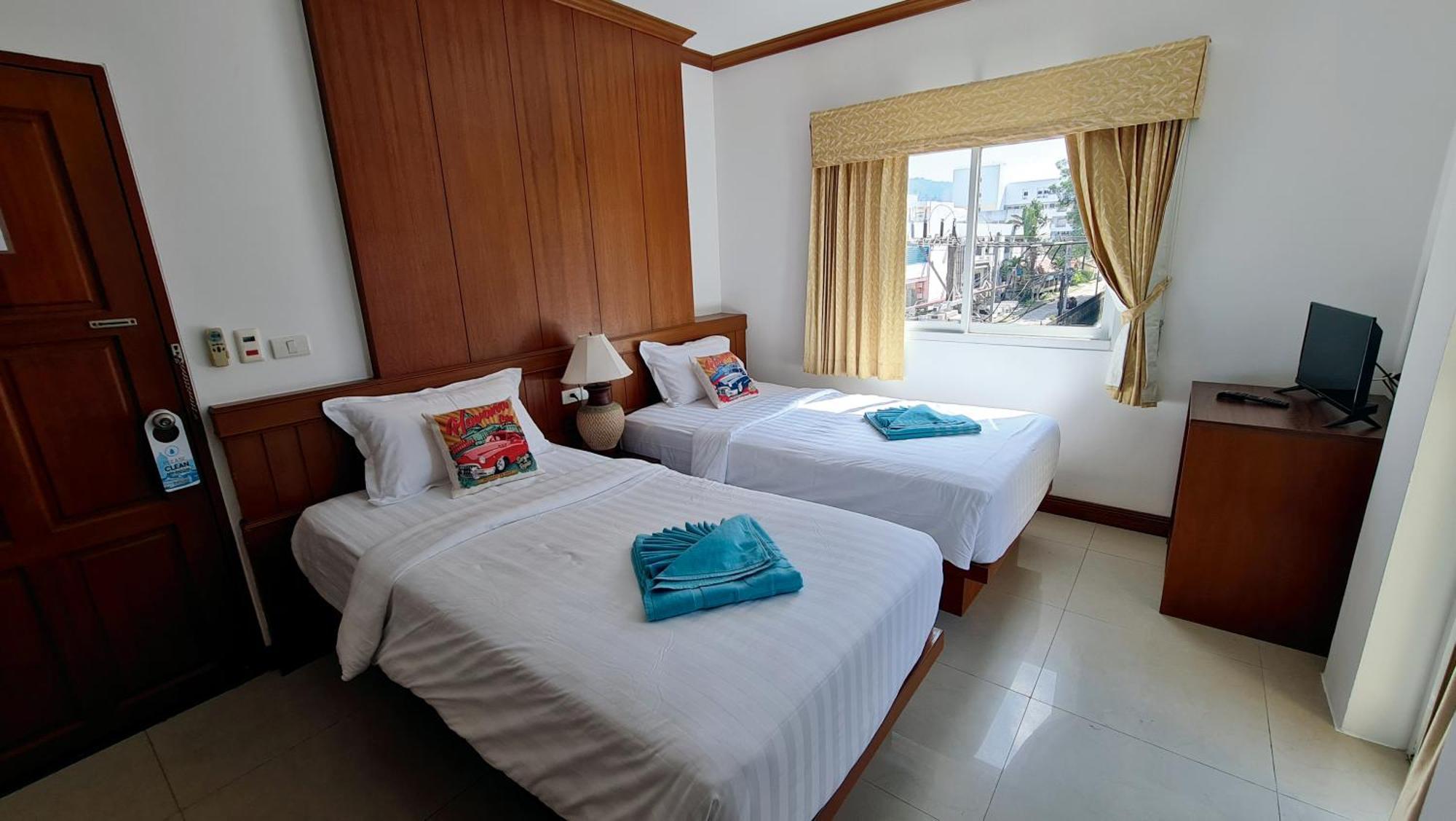 Pipikuku & Restaurant Hotel 3*