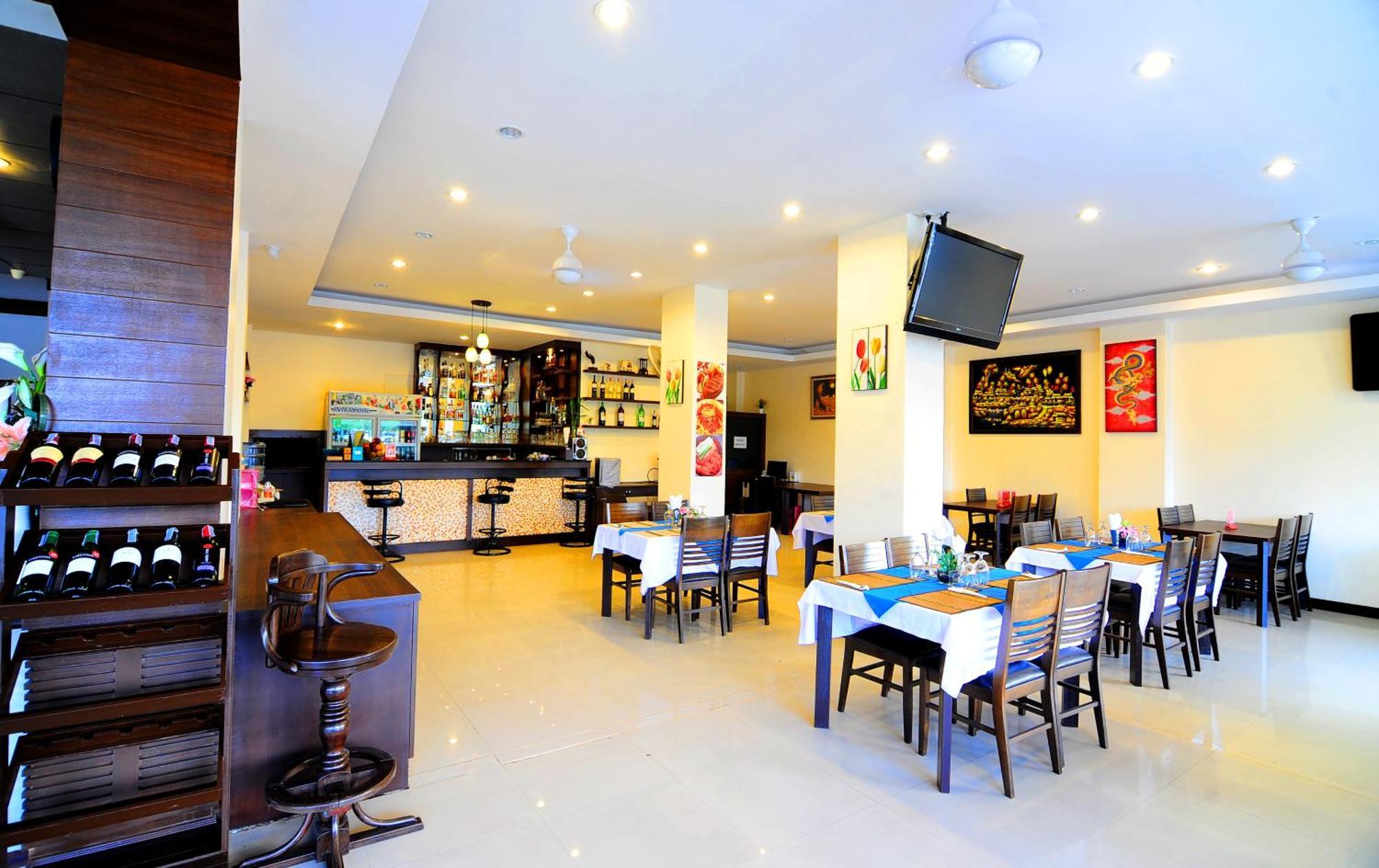 Hotel Arita 3*