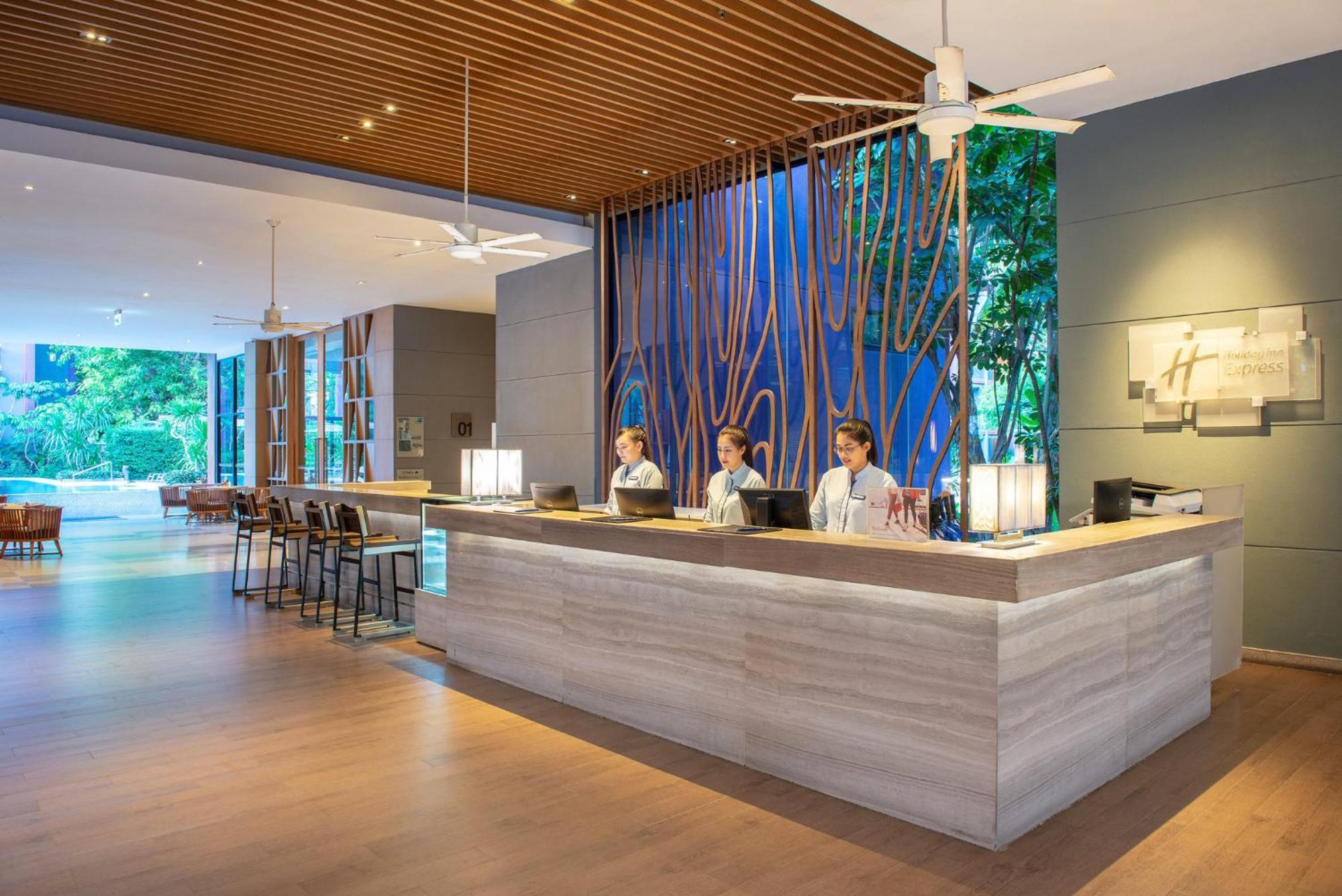 Express Patong By Ihg Resort Phuket