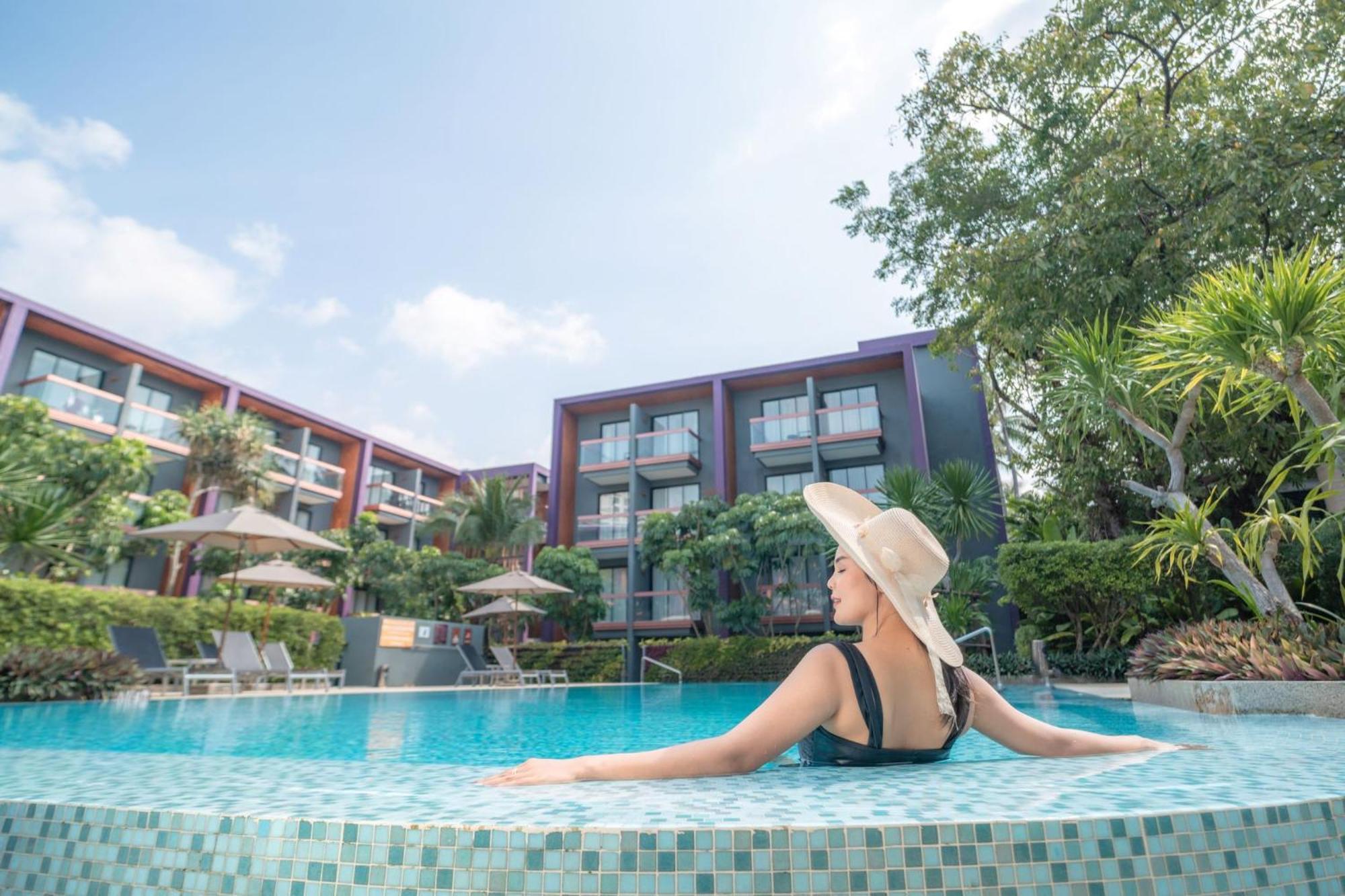 Resort Express Patong By Ihg
