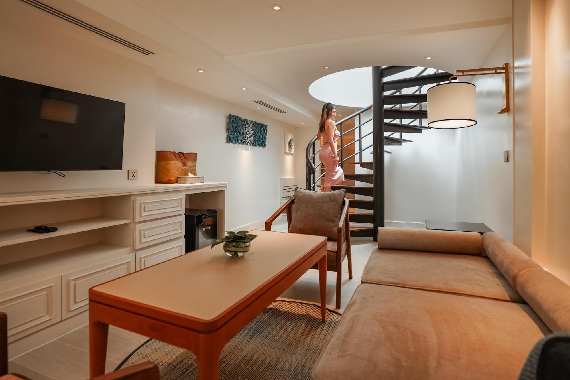 Hotel Thavorn Palm Phuket 5*
