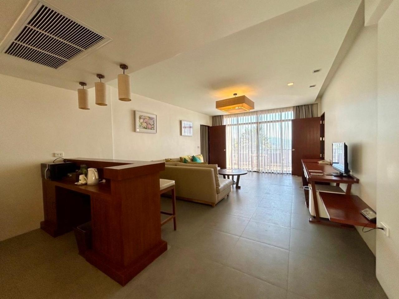 Resort Phunaka 4*