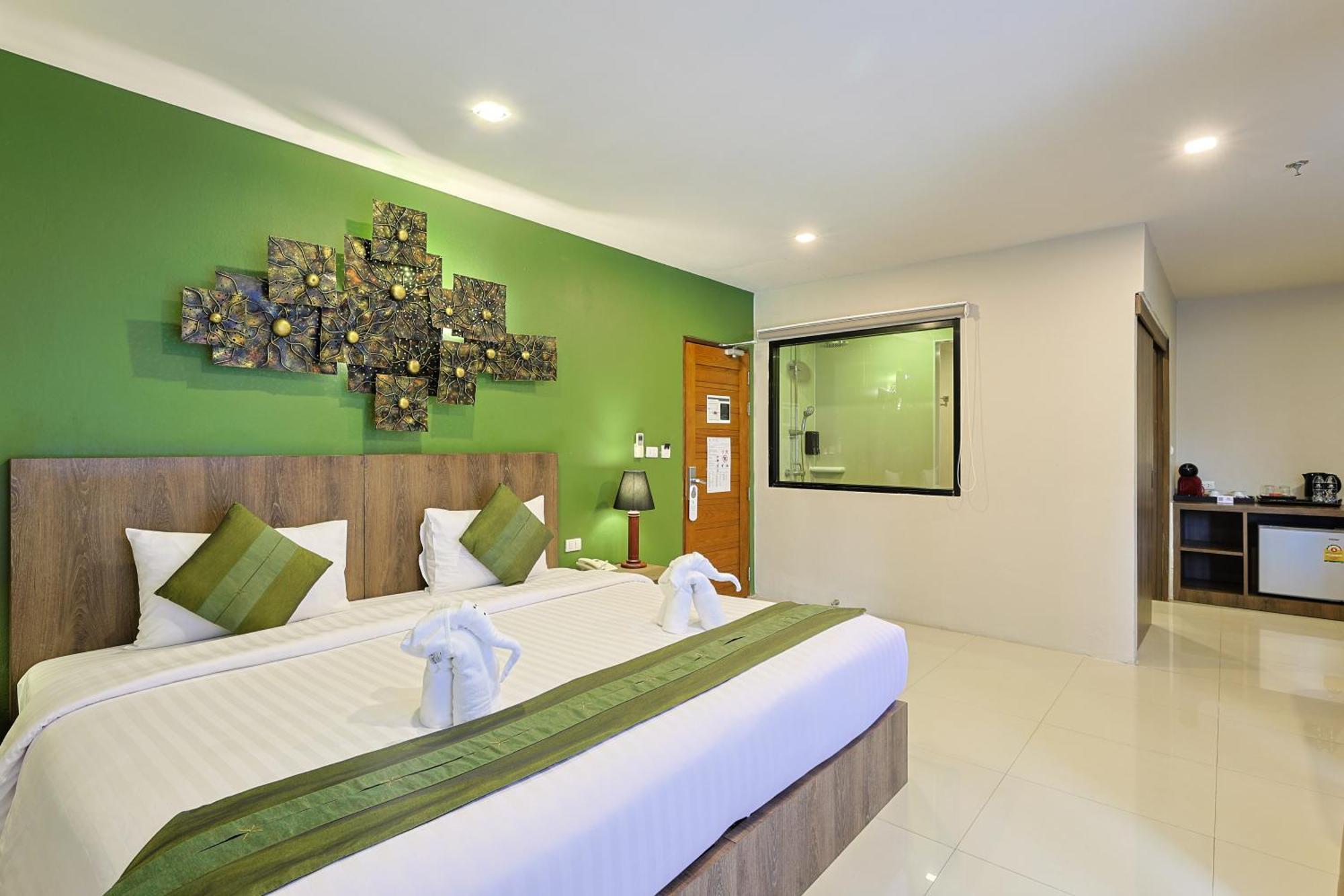 Hotel The Gig Patong