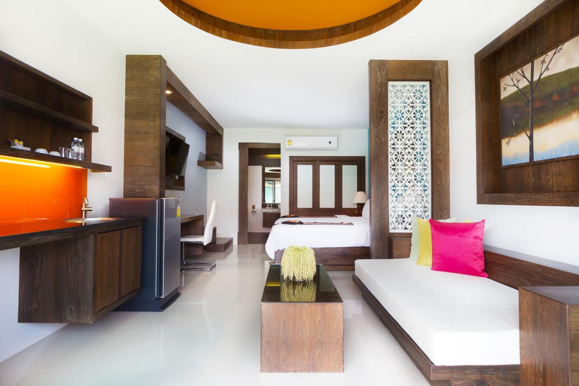 Hotel Naina & - Sha Extra Patong