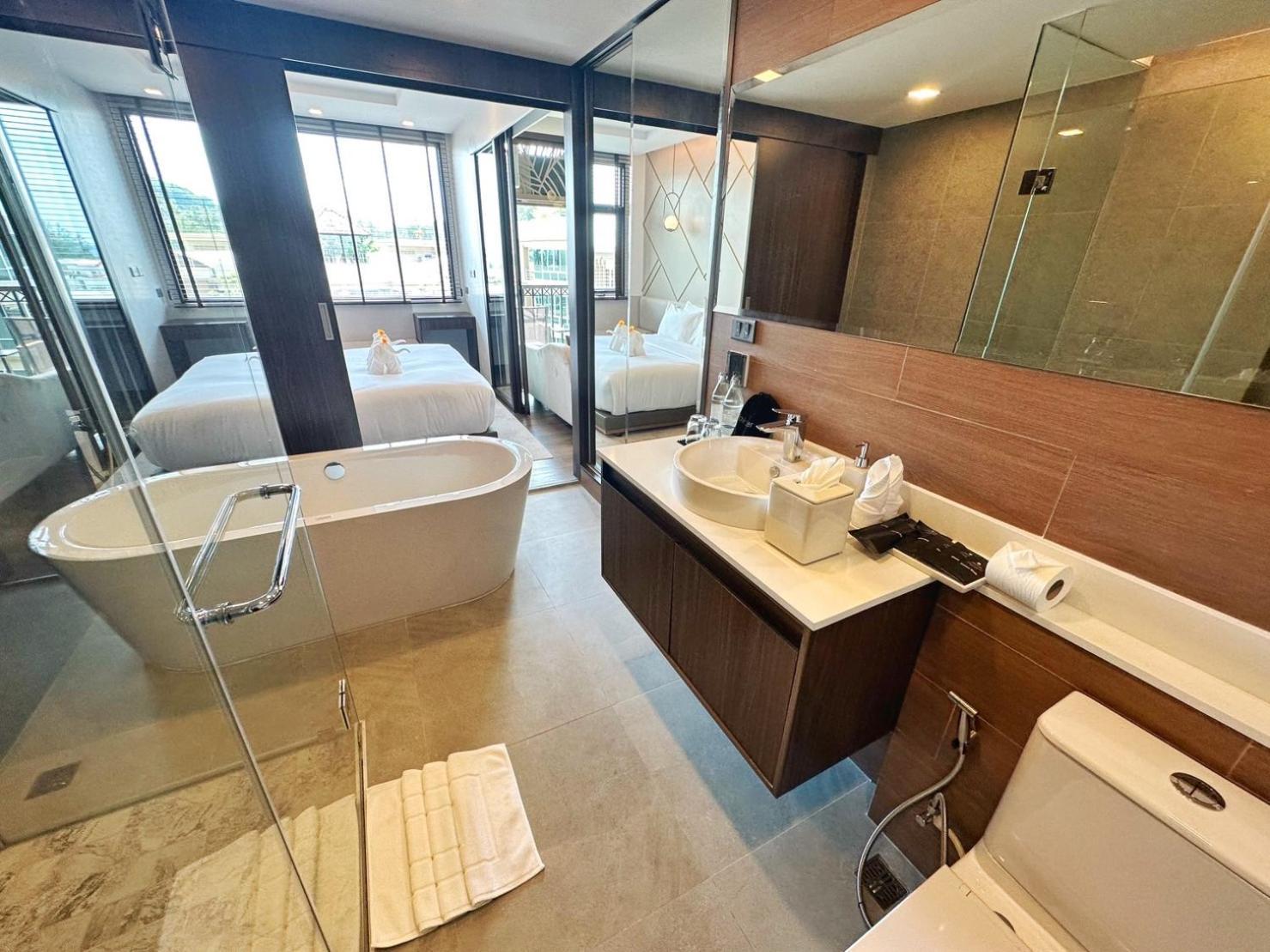 The Proud Phuket Trademark Collection By Wyndham Karon