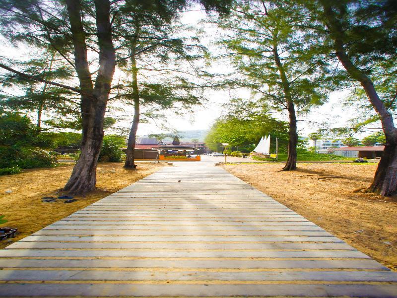 Phuket Island View - Sha Extra Resort