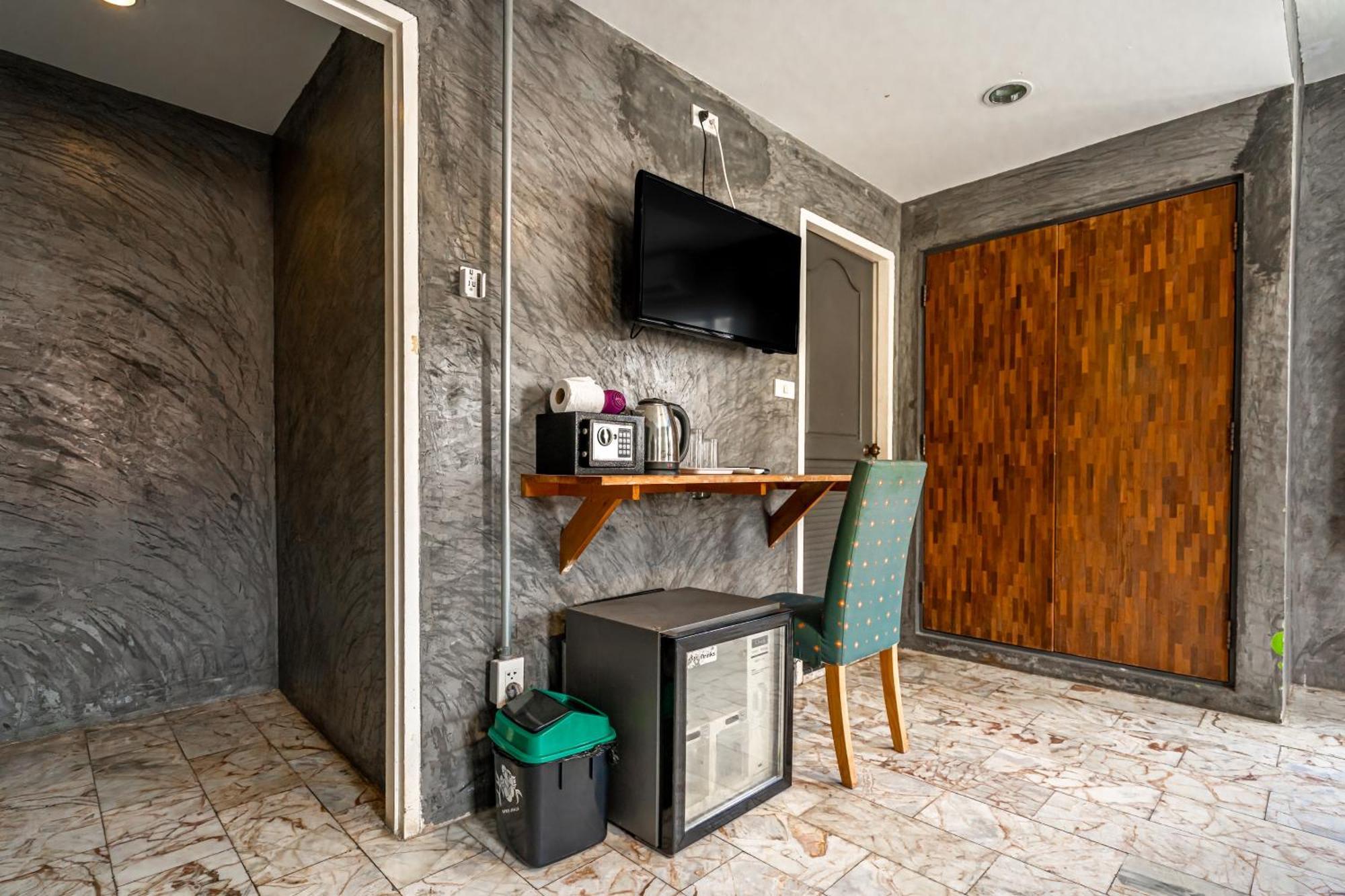 Unotel 3*