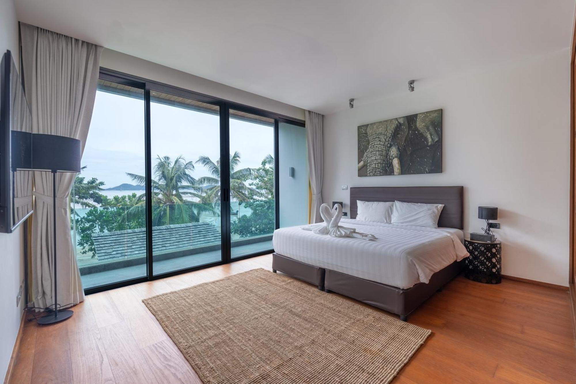 拉威eva11三卧沙滩别墅 出门就是大海 三个卧室都是海景独卫 Villa *