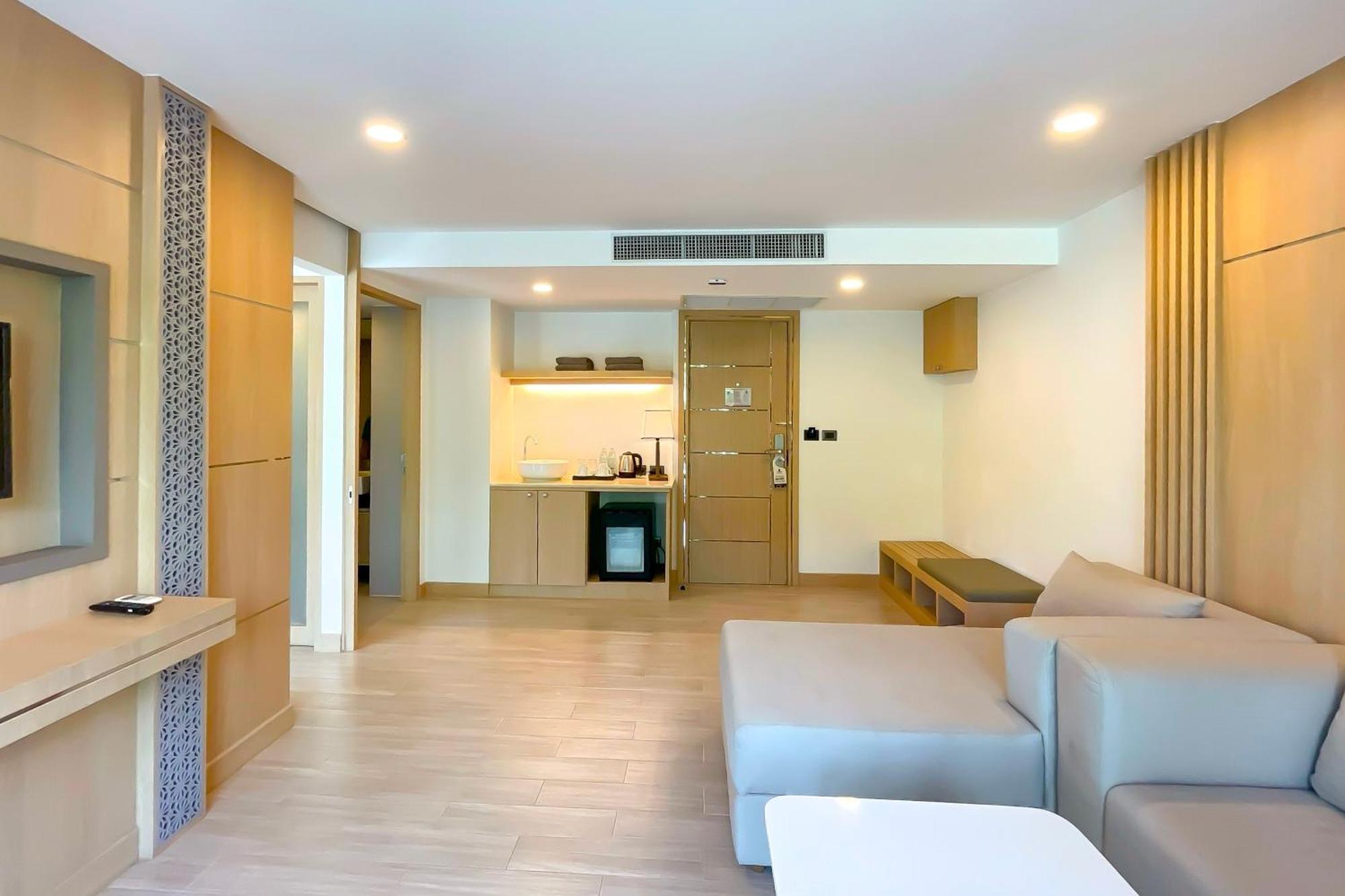 Hotel Clarian 4*