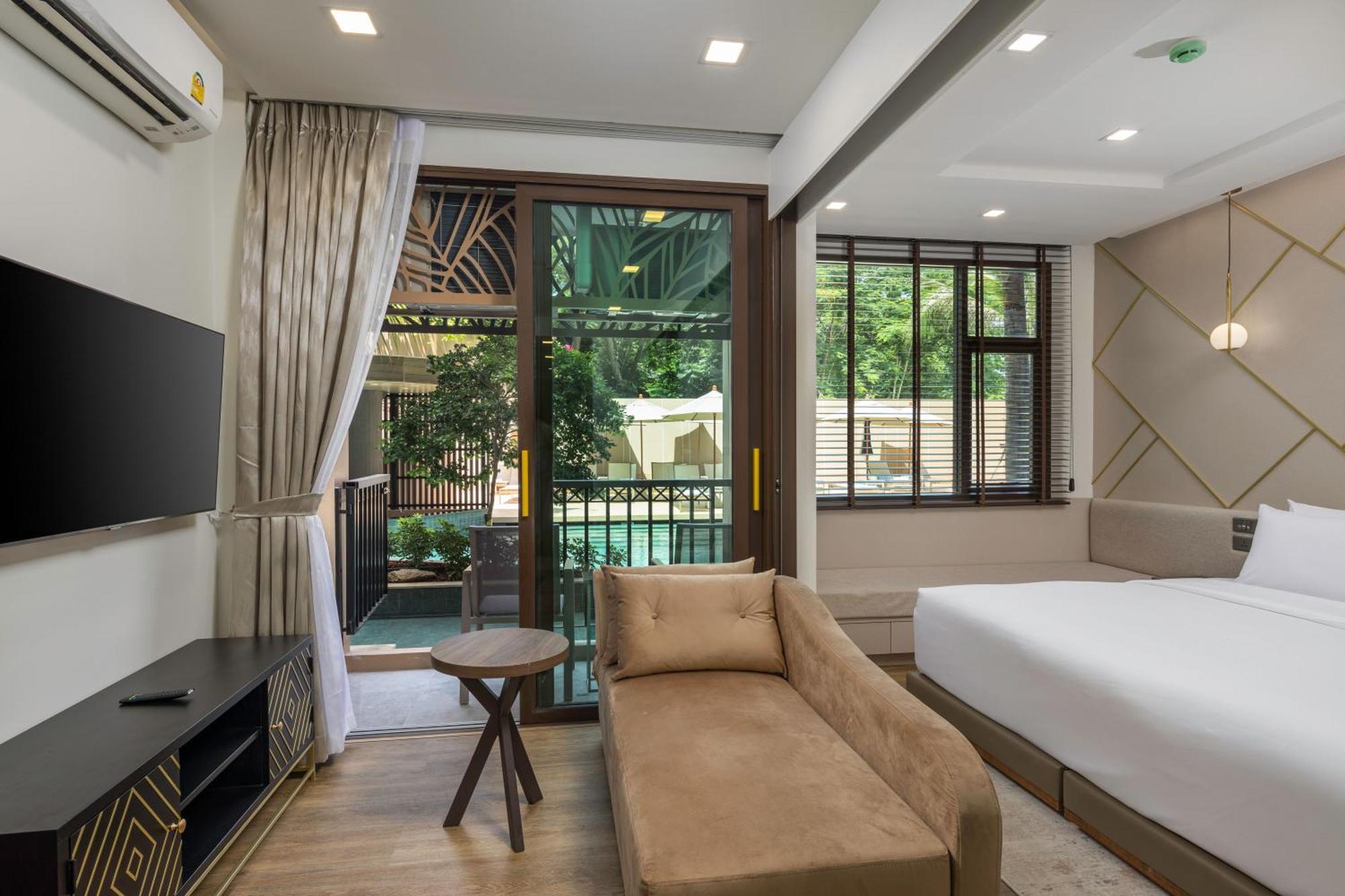 Hotel The Proud Phuket Trademark Collection By Wyndham 5*