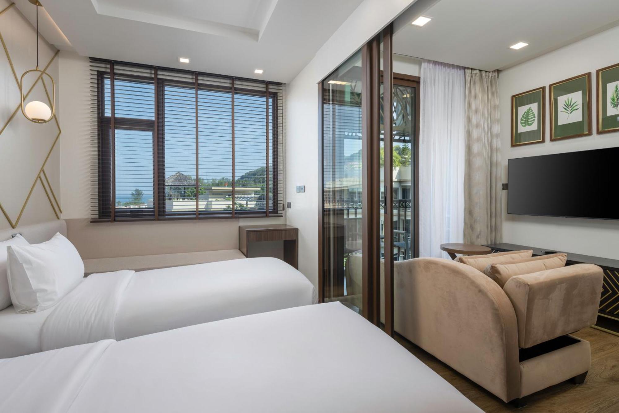 The Proud Phuket Trademark Collection By Wyndham Hotel 5*