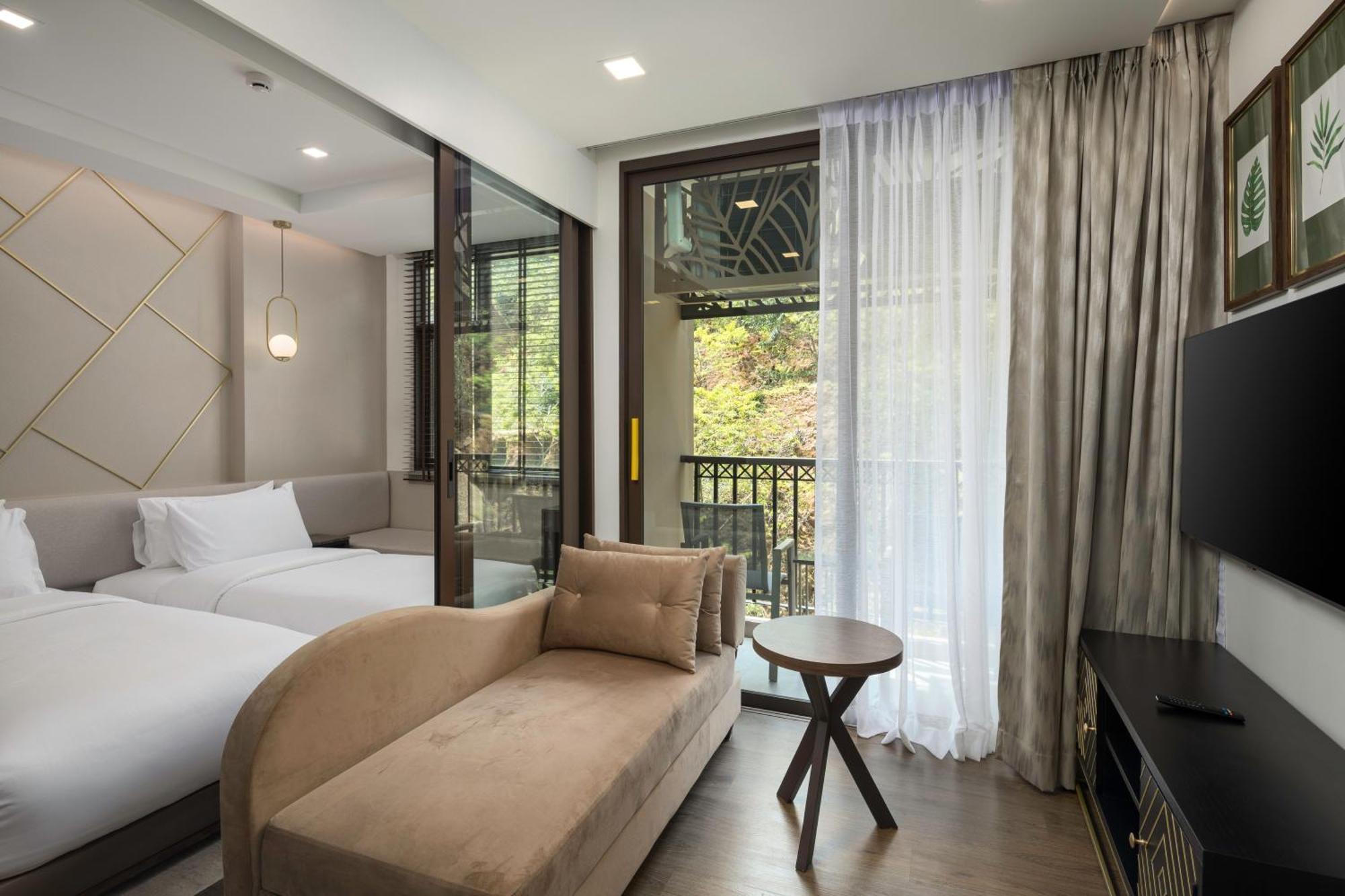 The Proud Phuket Trademark Collection By Wyndham Hotel Karon