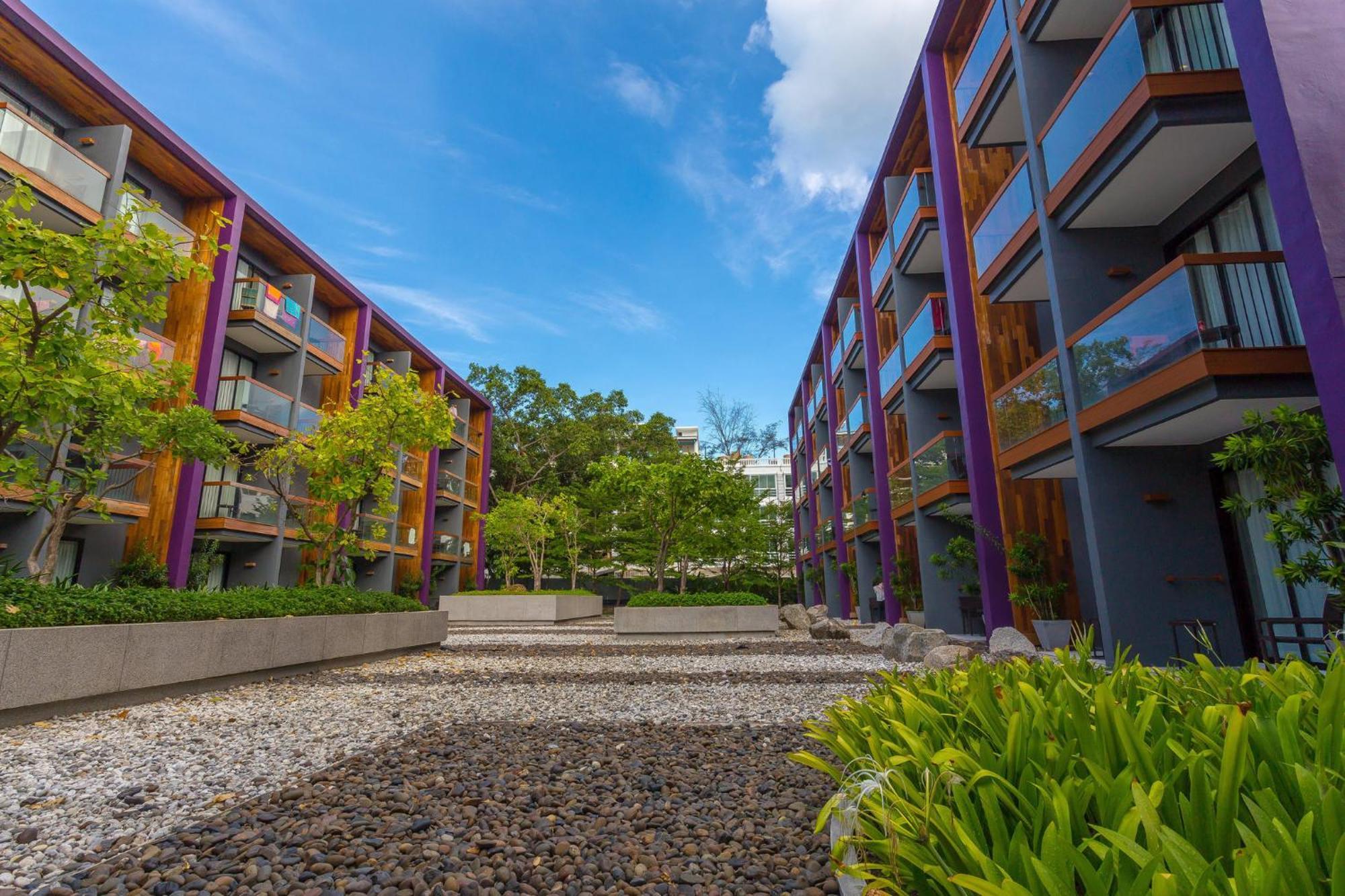Resort Express Patong By Ihg