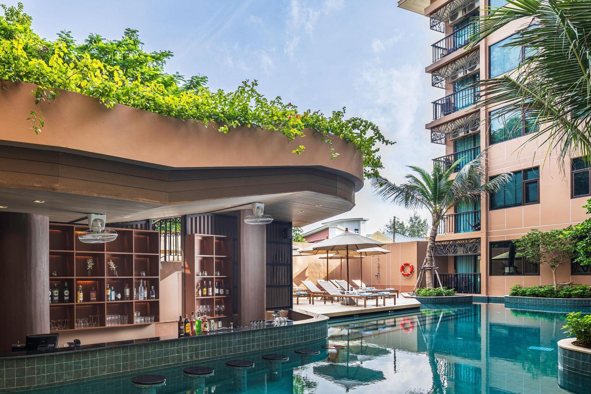 The Proud Phuket Trademark Collection By Wyndham Hotel 5*