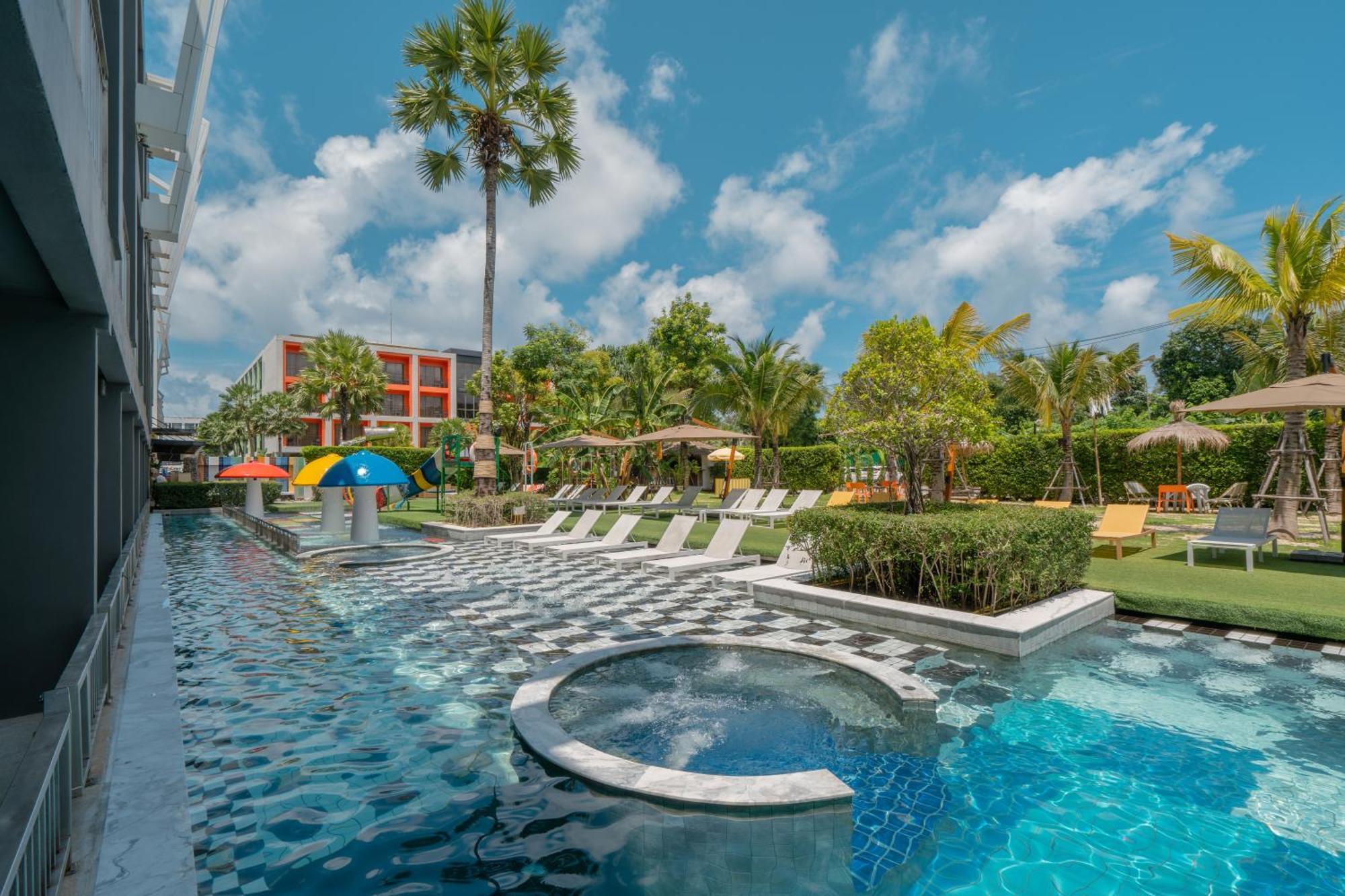 Sugar Marina - Art - - Sha Hotel Karon