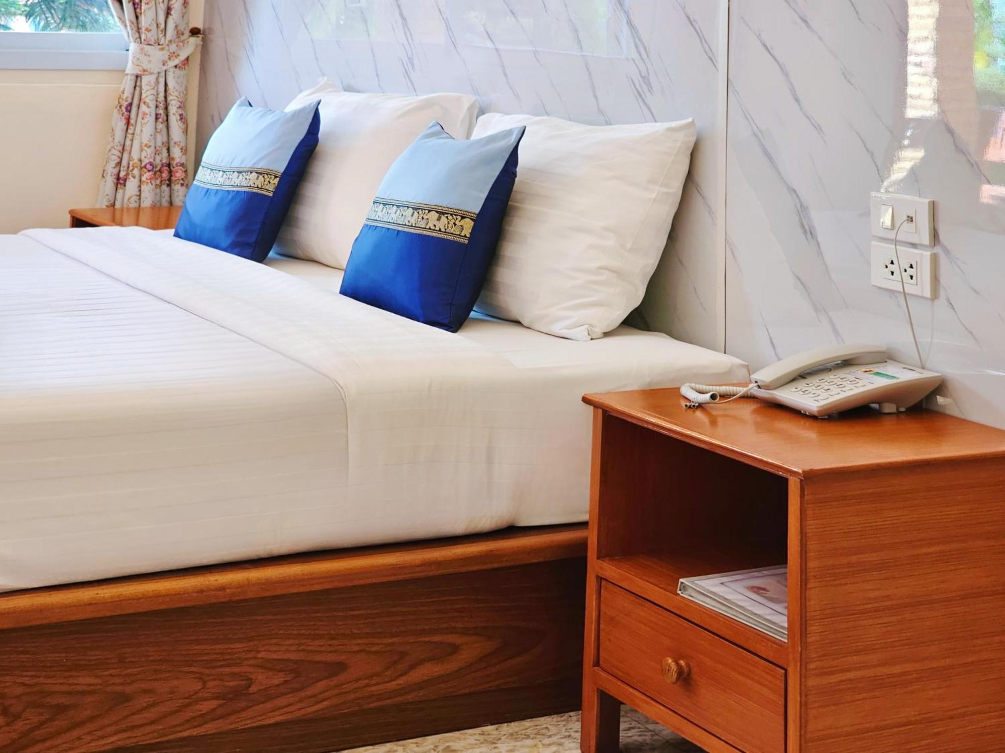 Hotel Phaithong Sotel 3*