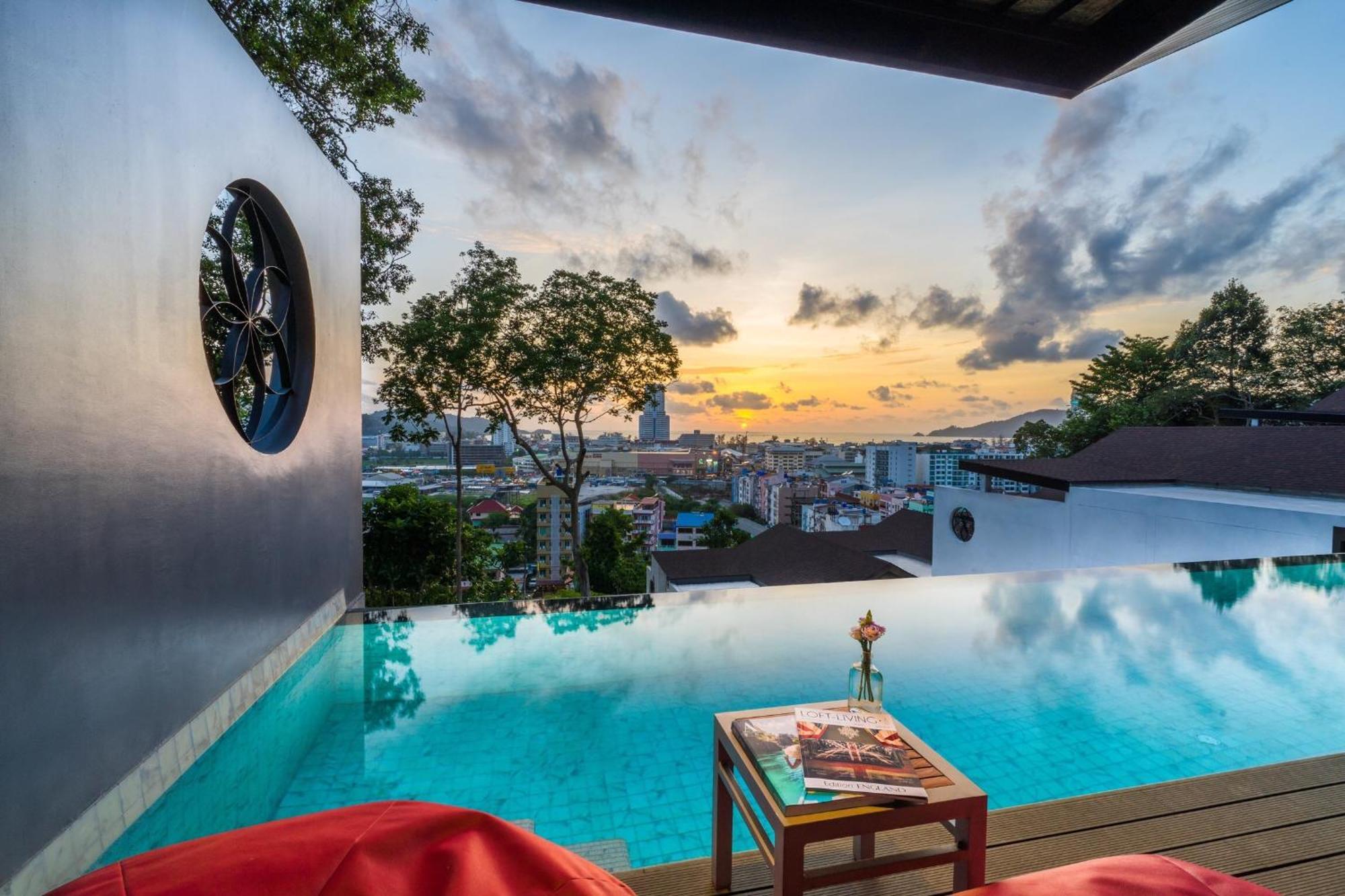 The Senses Pool