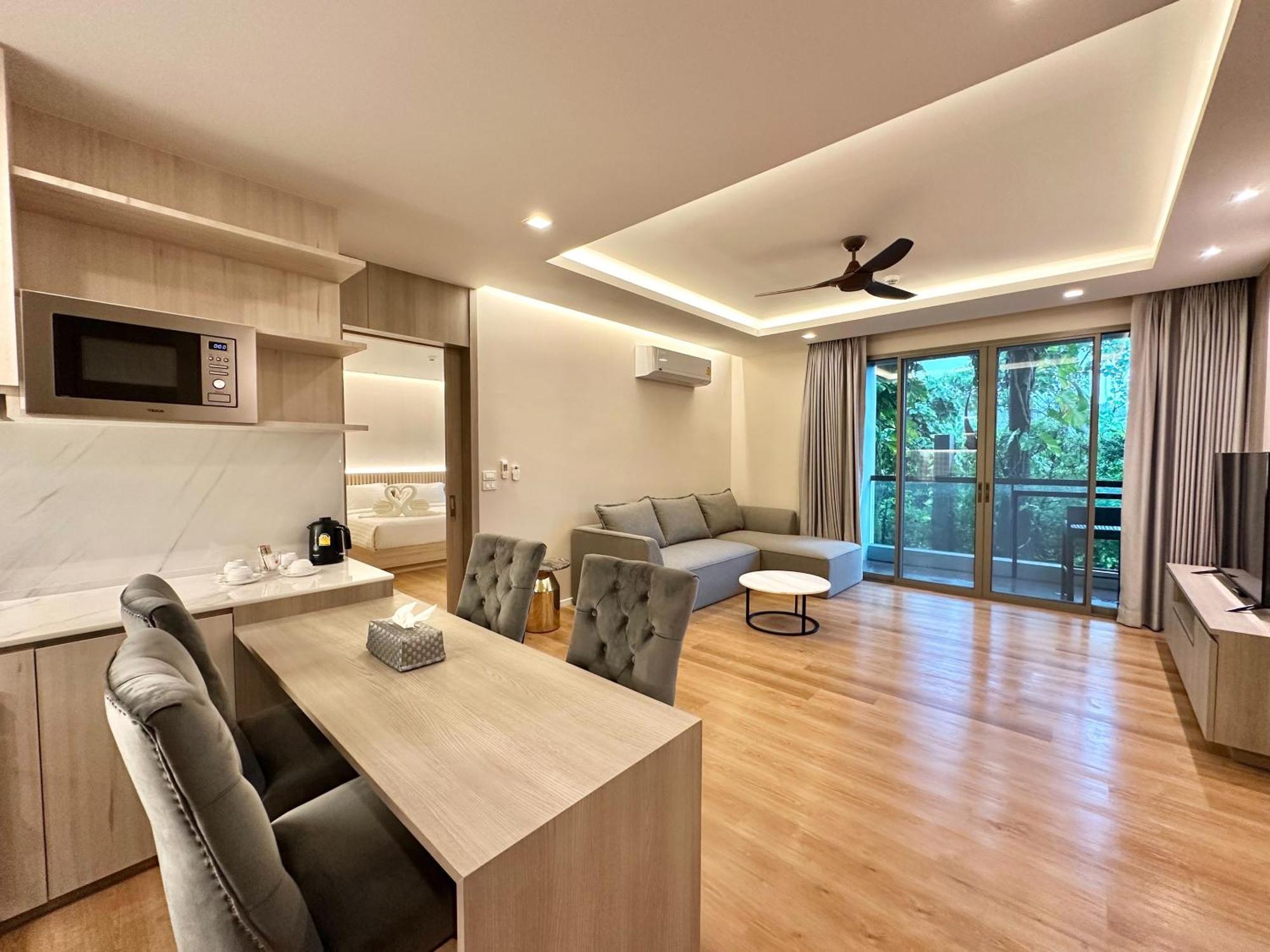 The Regent Phuket Bangtao 4*
