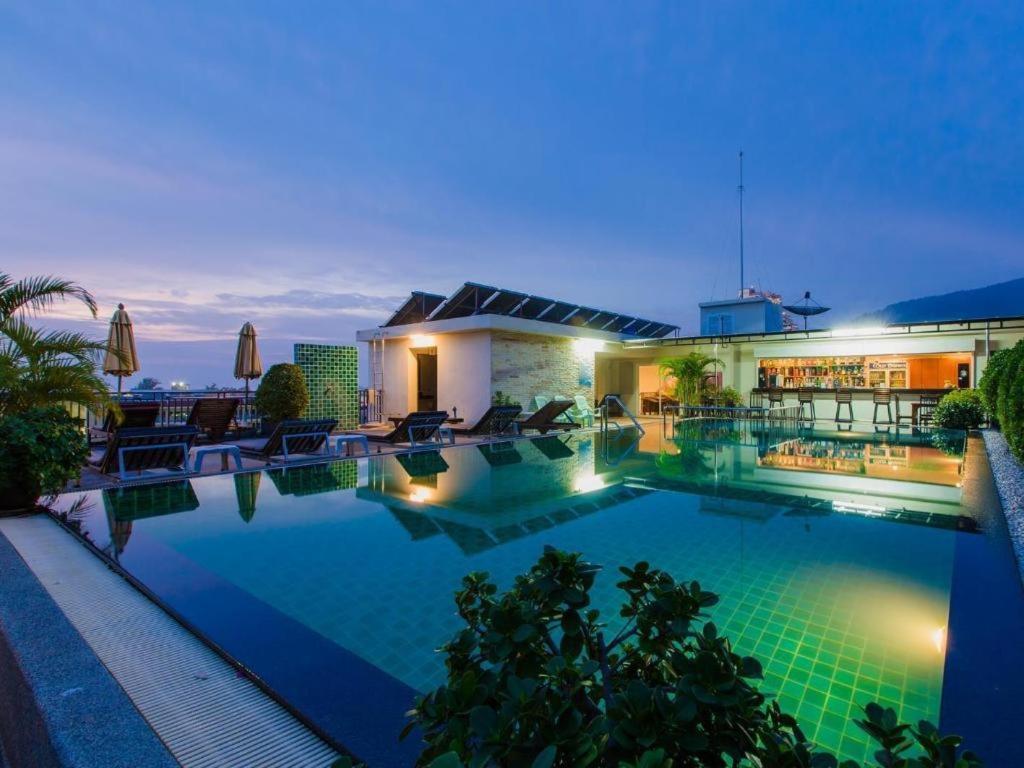 Azure Bangla Phuket Hotel 3*