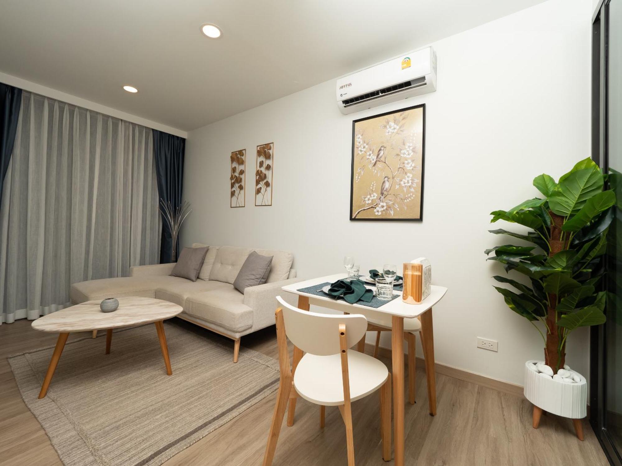 Apartment 2bd With 2bt In Skypark Laguna Bang Tao *